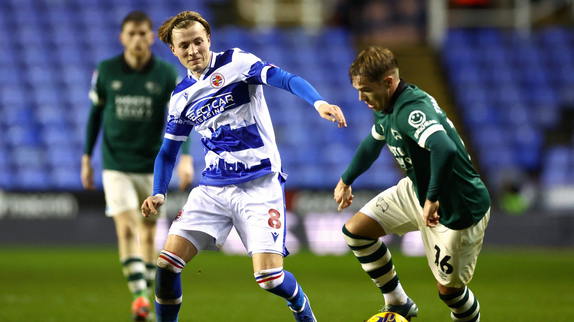 Reading Fc Harvey Knibbs News Hands Charlie Savage A Golden Chance