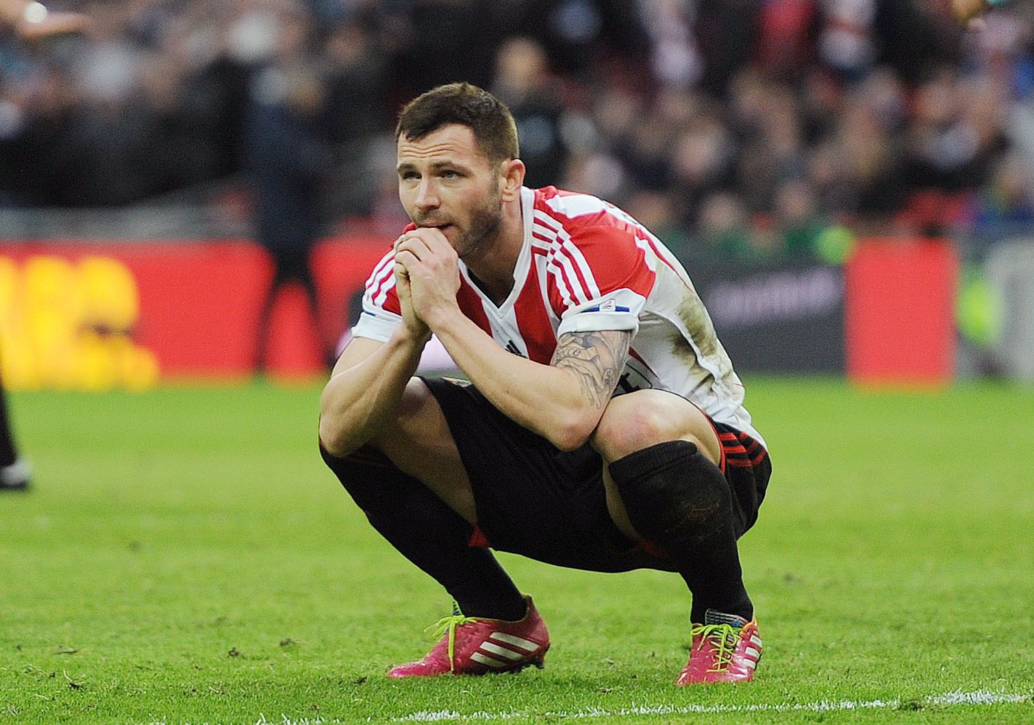 Football - Manchester City v Sunderland - Capital One Cup Final - Wembley Stadium - 2/3/14 
Sunderland's Phil Bardsley looks dejected 
Mandatory Credit: Action Images / Alex Morton 
Livepic 
EDITORIAL USE ONLY. No use with unauthorized audio, video, data, fixture lists, club/league logos or 