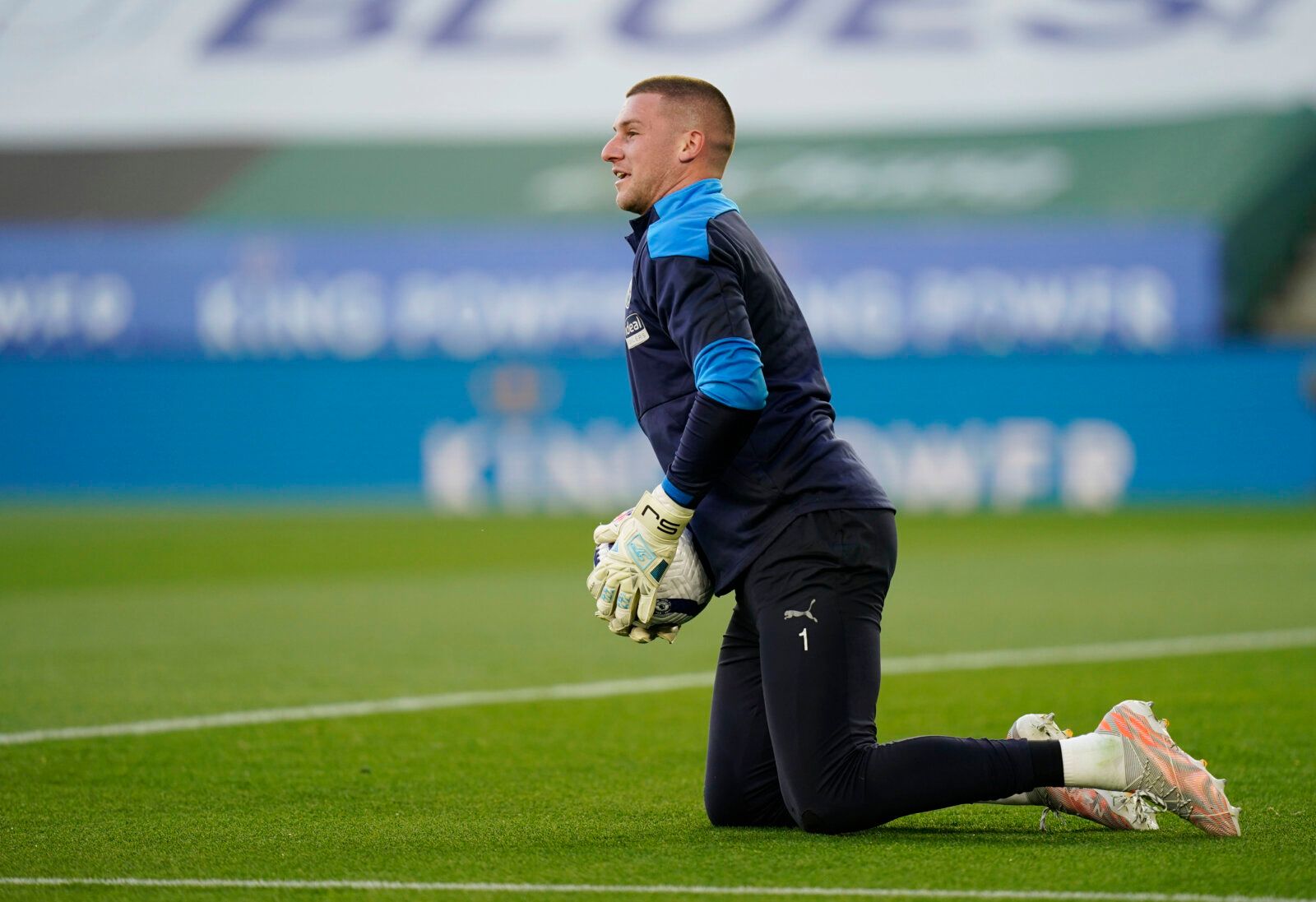 Soccer Football - Premier League - Leicester City v West Bromwich Albion - King Power Stadium, Leicester, Britain - April 22, 2021 West Bromwich Albion's Sam Johnstone during the warm up before the match Pool via REUTERS/Tim Keeton EDITORIAL USE ONLY. No use with unauthorized audio, video, data, fixture lists, club/league logos or 'live' services. Online in-match use limited to 75 images, no video emulation. No use in betting, games or single club /league/player publications.  Please contact you