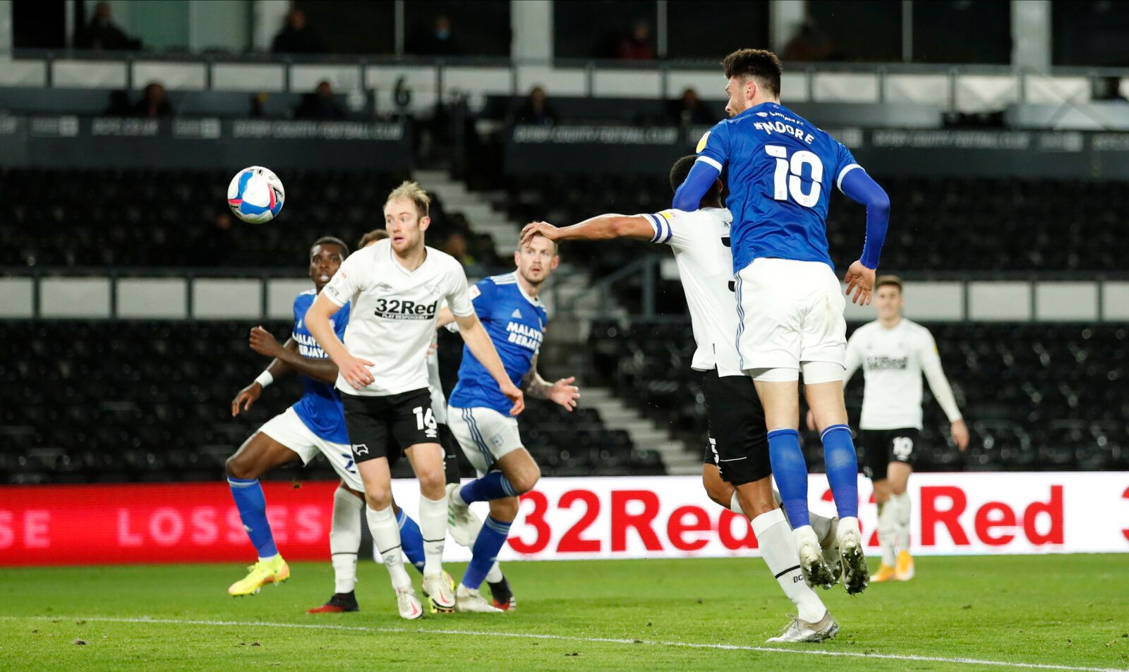 Soccer Football - Championship - Derby County v Cardiff City - Pride Park, Derby, Britain - October 28, 2020 Cardiff City's Kieffer Moore heads at goal Action Images/Andrew Boyers EDITORIAL USE ONLY. No use with unauthorized audio, video, data, fixture lists, club/league logos or 'live' services. Online in-match use limited to 75 images, no video emulation. No use in betting, games or single club /league/player publications.  Please contact your account representative for further details.