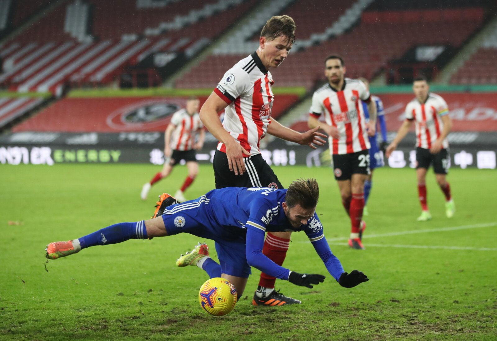 Soccer Football - Premier League - Sheffield United v Leicester City - Bramall Lane, Sheffield, Britain - December 6, 2020 Sheffield United's Sander Berge in action with Leicester City's James Maddison Pool via REUTERS/Nick Potts EDITORIAL USE ONLY. No use with unauthorized audio, video, data, fixture lists, club/league logos or 'live' services. Online in-match use limited to 75 images, no video emulation. No use in betting, games or single club /league/player publications.  Please contact your 