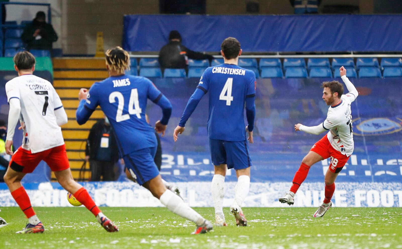 Soccer Football - FA Cup - Fourth Round - Chelsea v Luton Town - Stamford Bridge, London, Britain - January 24, 2021 Luton Town's Jordan Clark scores their first goal Action Images via Reuters/John Sibley