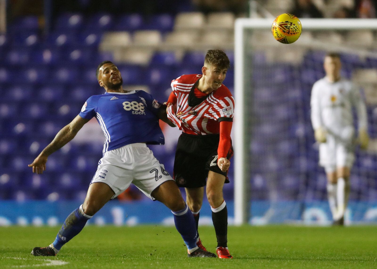 Soccer Football - Championship - Birmingham City vs Sunderland - St Andrew’s, Birmingham, Britain - January 30, 2018   Birmingham's David Davis and Sunderland's Ethan Robson challenge for the ball   Action Images/Paul Childs    EDITORIAL USE ONLY. No use with unauthorized audio, video, data, fixture lists, club/league logos or 