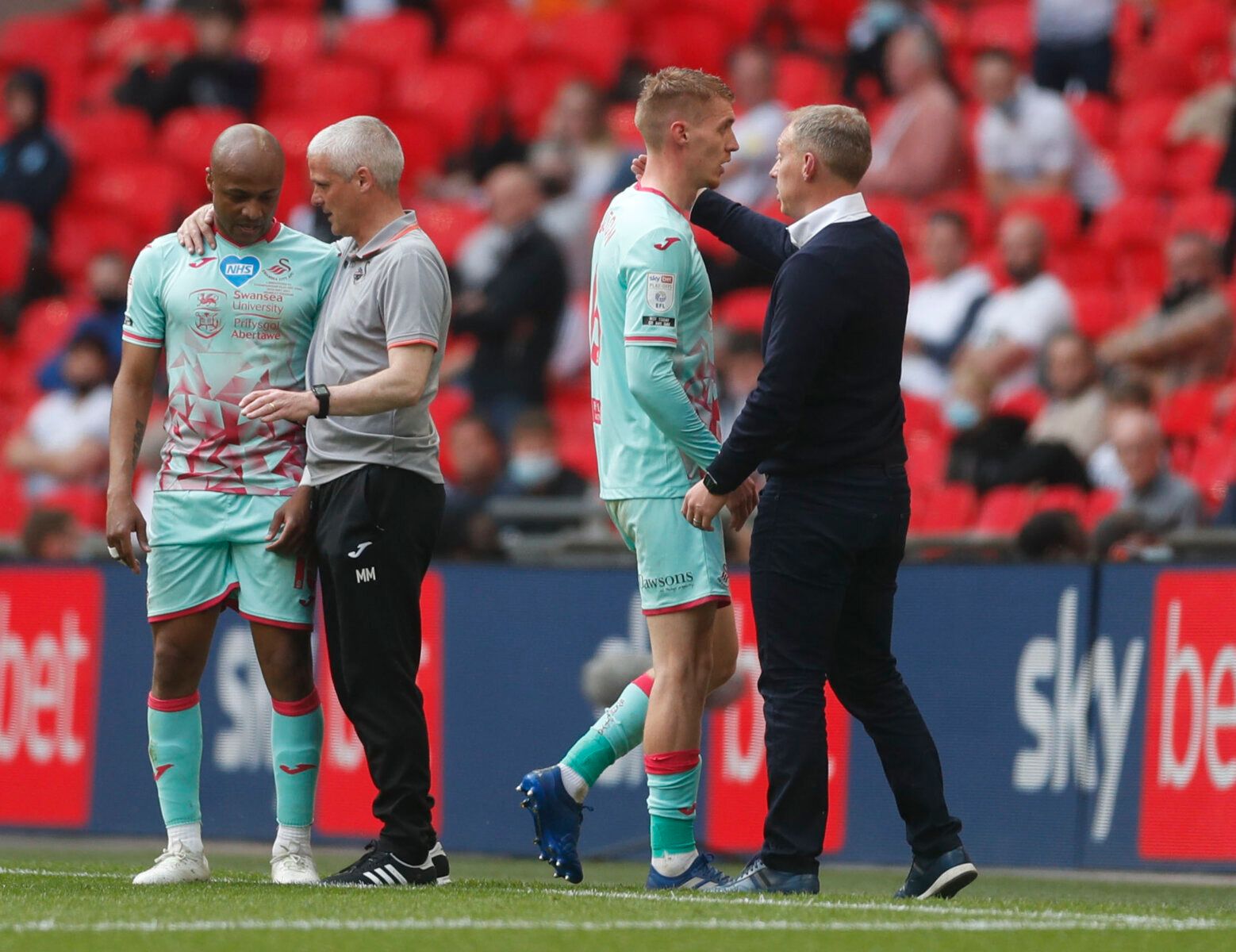 Soccer Football - Championship Play-Off Final - Brentford v Swansea City - Wembley Stadium, London, Britain - May 29, 2021 Swansea City's Jay Fulton walks off the pitch after being sent off Action Images via Reuters/Matthew Childs