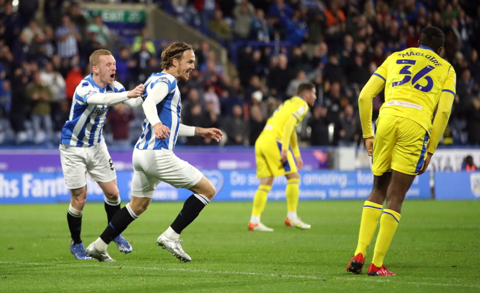 Soccer Football - Championship - Huddersfield Town v Blackburn Rovers - John Smith's Stadium, Huddersfield, Britain - September 28, 2021 Huddersfield Town?s Danny Ward celebrates scoring their second goal  Action Images/Carl Recine  EDITORIAL USE ONLY. No use with unauthorized audio, video, data, fixture lists, club/league logos or 