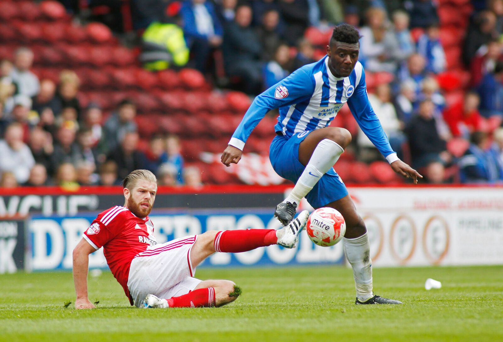 Football - Middlesbrough v Brighton &amp; Hove Albion - Sky Bet Football League Championship - The Riverside Stadium - 2/5/15 
Adam Clayton of Middlesbrough (L) and Rohan Ince of Brighton and Hove Albion in action 
Mandatory Credit: Action Images / Ed Sykes 
Livepic 
EDITORIAL USE ONLY. No use with unauthorized audio, video, data, fixture lists, club/league logos or 