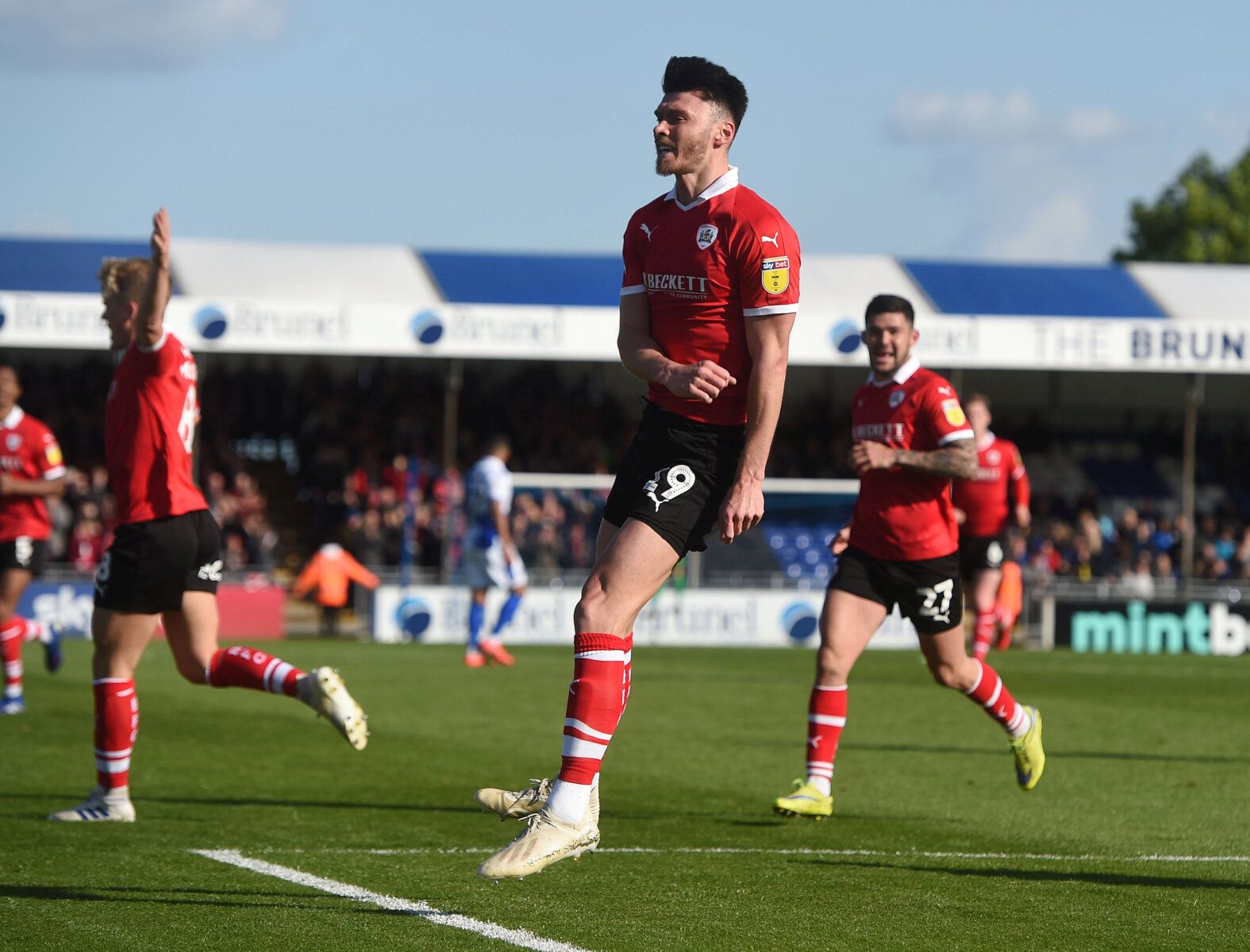 Soccer Football - League One - Bristol Rovers v Barnsley - Memorial Stadium, Bristol, Britain - May 4, 2019   Barnsley's Kieffer Moore celebrates scoring their first goal    Action Images/Alan Walter    EDITORIAL USE ONLY. No use with unauthorized audio, video, data, fixture lists, club/league logos or 