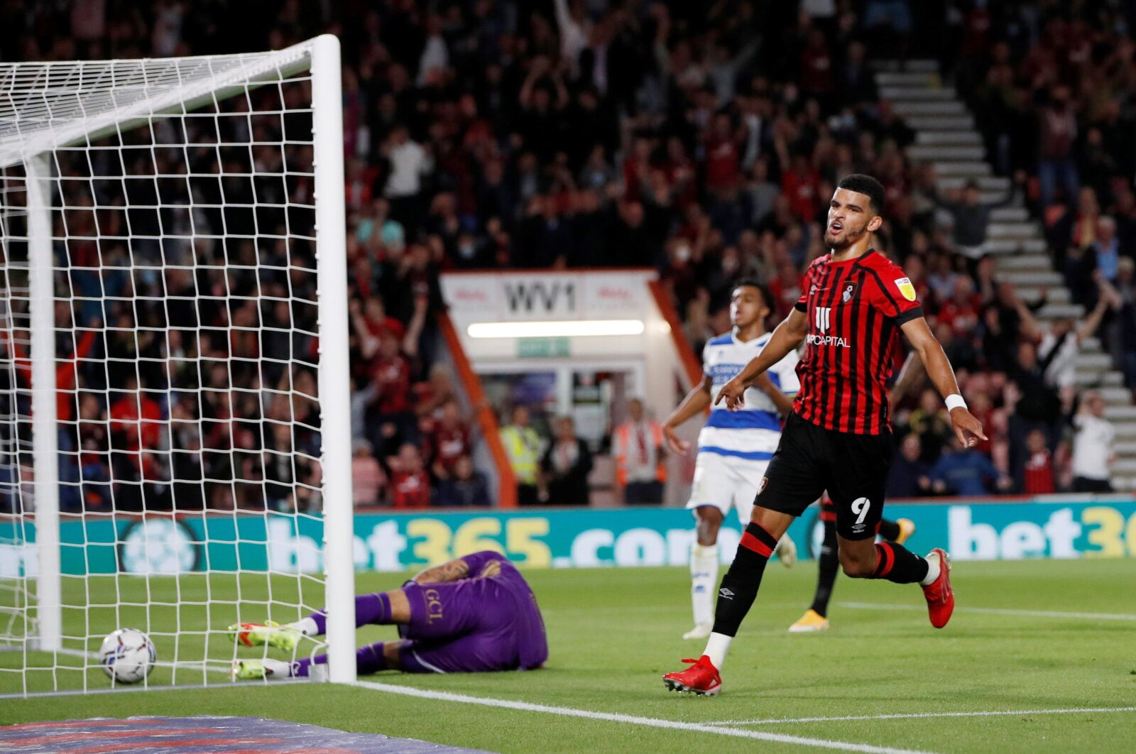 Soccer Football - Championship - AFC Bournemouth v Queens Park Rangers - Vitality Stadium, Bournemouth, Britain - September 14, 2021 AFC Bournemouth's Dominic Solanke celebrates scoring their second goal  Action Images/Paul Childs