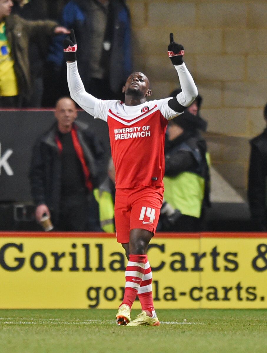 Football - Charlton Athletic v Norwich City - Sky Bet Football League Championship - The Valley - 14/15 - 10/2/15 
Igor Vetokele celebrates after scoring the first goal for Charlton 
Mandatory Credit: Action Images / Tony O'Brien 
EDITORIAL USE ONLY. No use with unauthorized audio, video, data, fixture lists, club/league logos or 