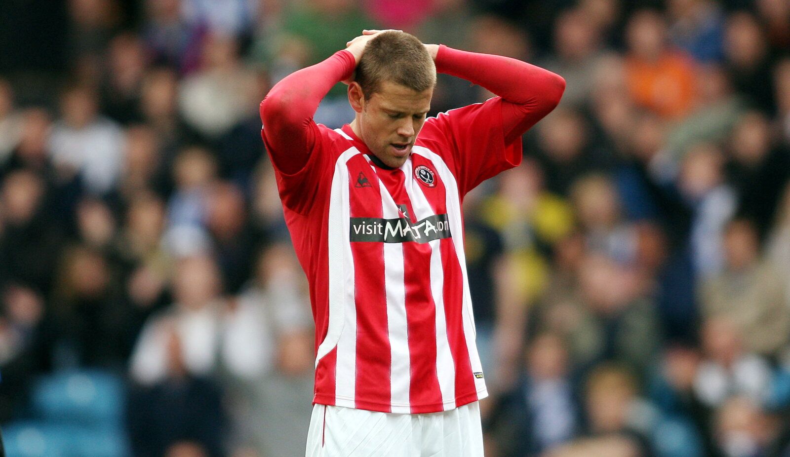 Football - Sheffield Wednesday v Sheffield United Coca-Cola Football League Championship - Hillsborough - 19/10/08 
A dejected looking James Beattie of Sheffield United 
Mandatory Credit: Action Images / Scott Heavey 
Livepic
