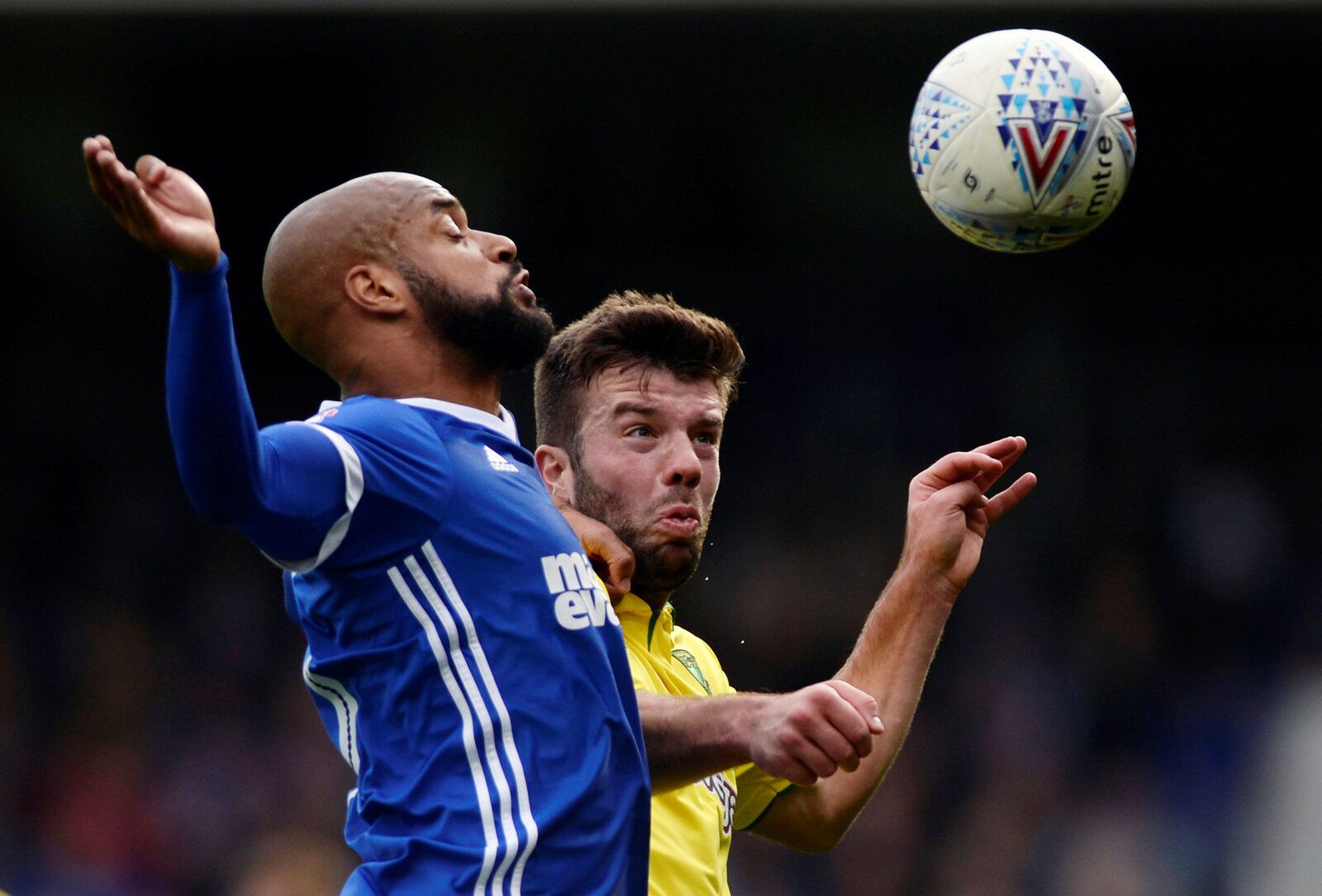 Soccer Football - Championship - Ipswich Town vs Norwich City - Portman Road, Ipswich, Britain - October 22, 2017  Ipswich Town's David McGoldrick in action with Norwich City's Grant Hanley   Action Images/Adam Holt  EDITORIAL USE ONLY. No use with unauthorized audio, video, data, fixture lists, club/league logos or 