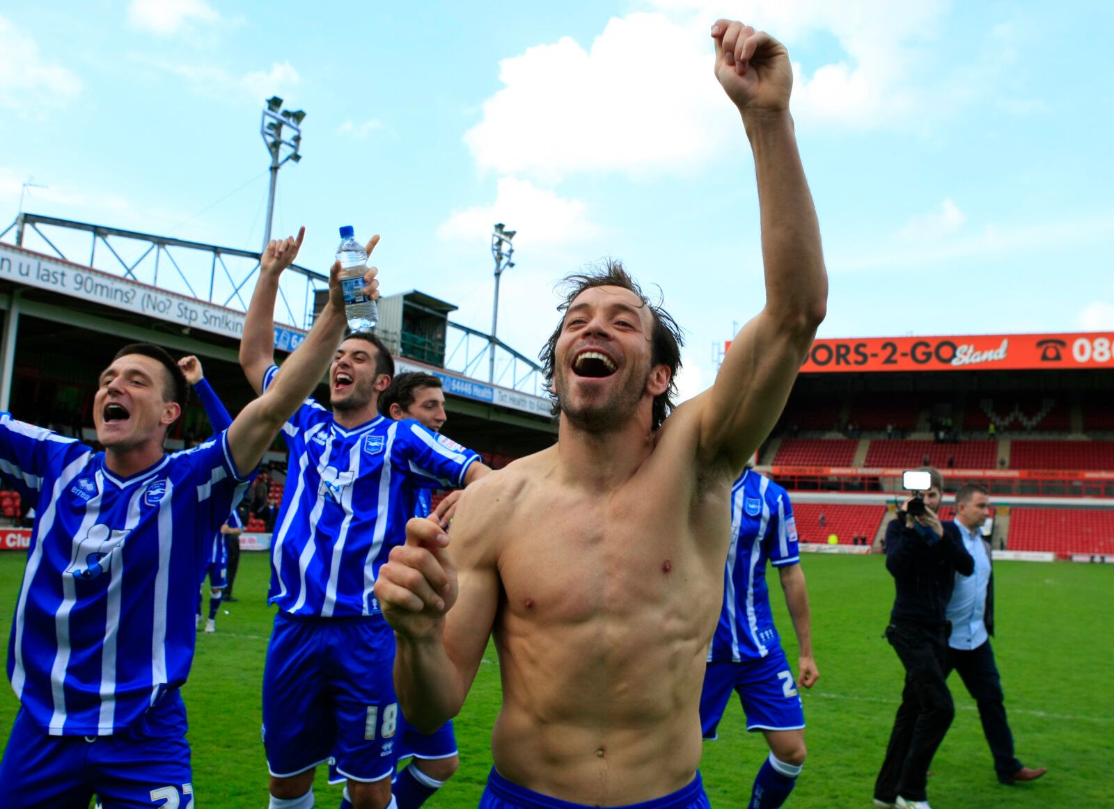 Football - Walsall v Brighton &amp; Hove Albion - npower Football League One - The Banks's Stadium - 10/11 - 16/4/11 
Inigo Calderon - Brighton &amp; Hove Albion celebrates promotion at full time 
Mandatory Credit: Action Images / Ian Smith