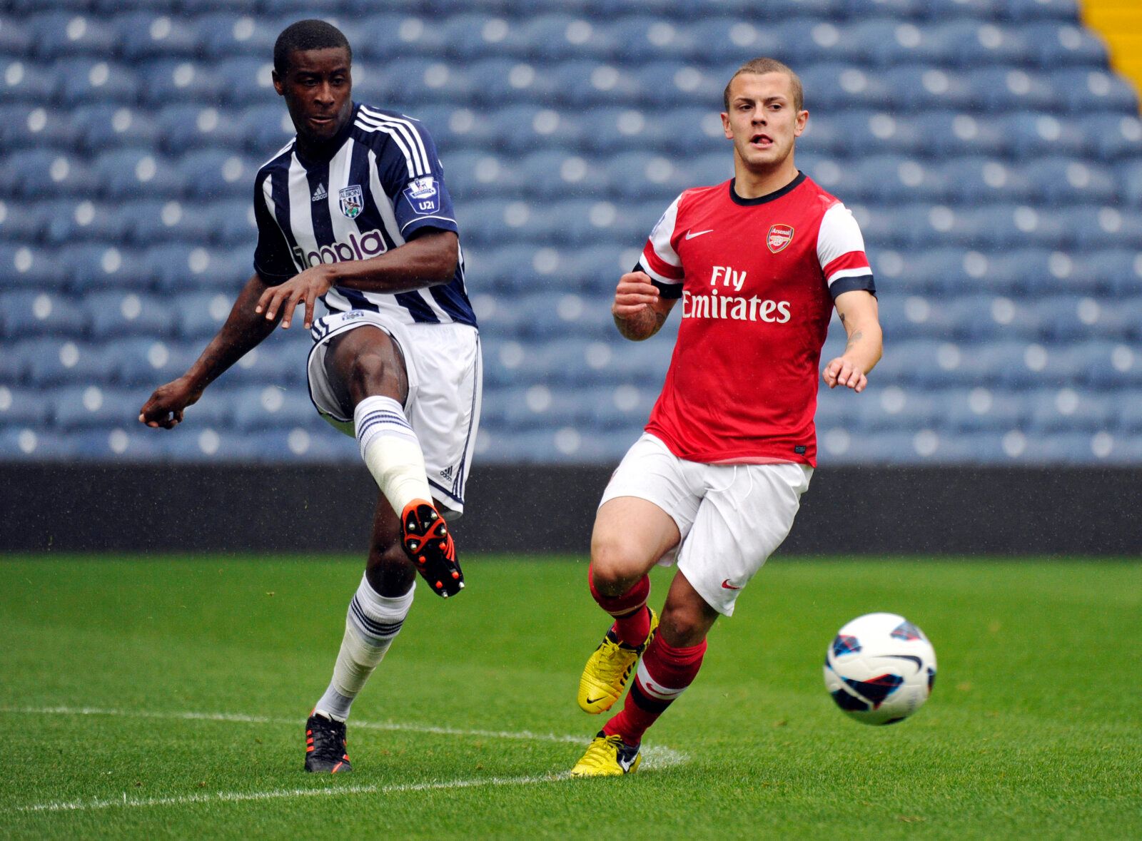 Football - West Bromwich Albion v Arsenal Barclays Under-21 Premier League - The Hawthorns - 1/10/12 
Arsenal's Jack Wilshere (R) and West Brom's Donervon Daniels  
Mandatory Credit: Action Images / Adam Holt 
Livepic
