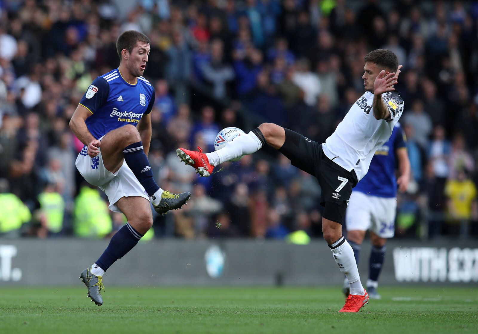 Soccer Football - Championship - Derby County v Birmingham City - Pride Park, Derby, Britain - September 28, 2019   Birmingham City's Gary Gardner in action with Derby County's Jamie Paterson   Action Images/John Clifton    EDITORIAL USE ONLY. No use with unauthorized audio, video, data, fixture lists, club/league logos or 