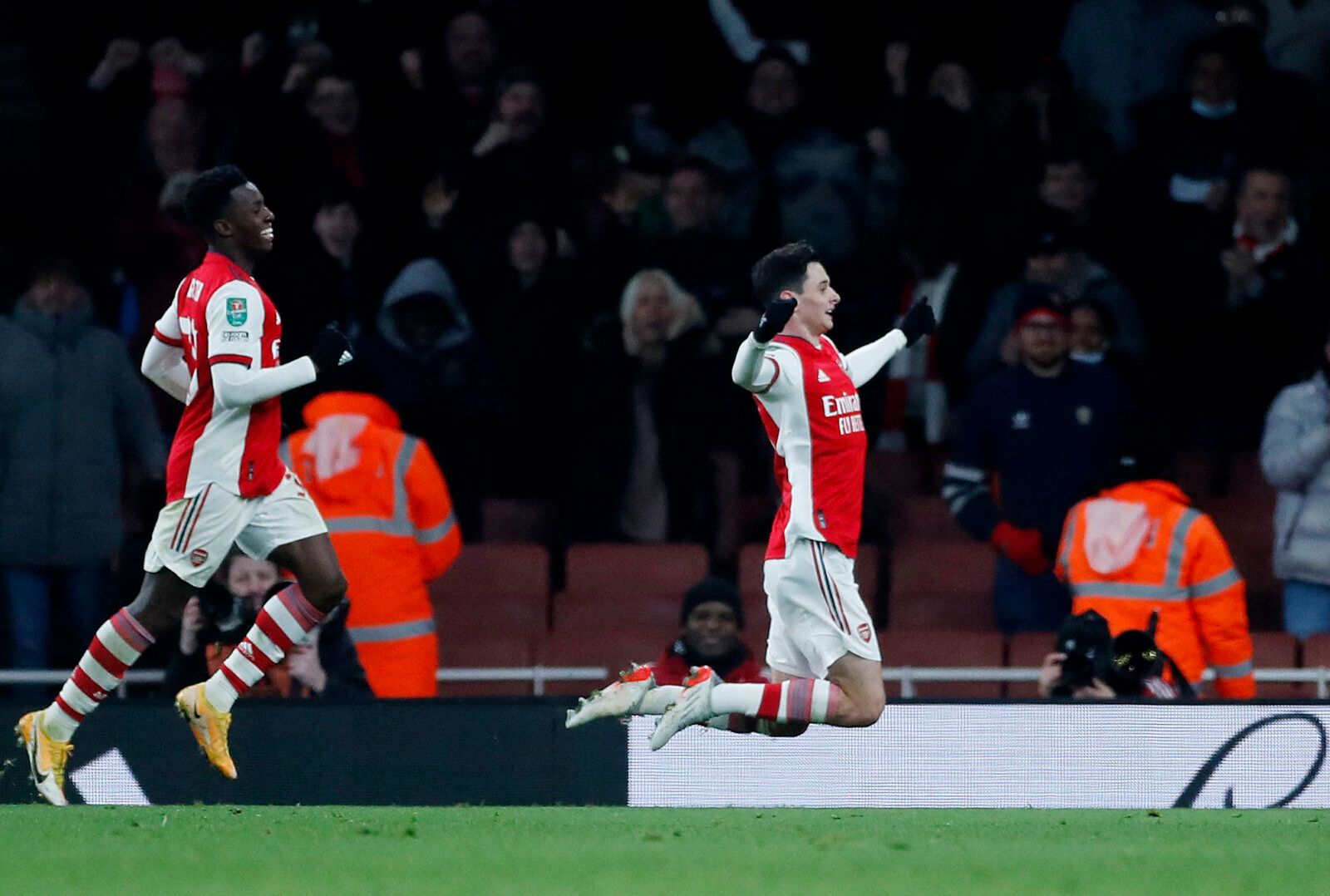 Soccer Football - Carabao Cup - Quarter Final - Arsenal v Sunderland - Emirates Stadium, London, Britain - December 21, 2021 Arsenal's Charlie Patino celebrates scoring their fifth goal Action Images via Reuters/Lee Smith EDITORIAL USE ONLY. No use with unauthorized audio, video, data, fixture lists, club/league logos or 'live' services. Online in-match use limited to 75 images, no video emulation. No use in betting, games or single club /league/player publications.  Please contact your account 