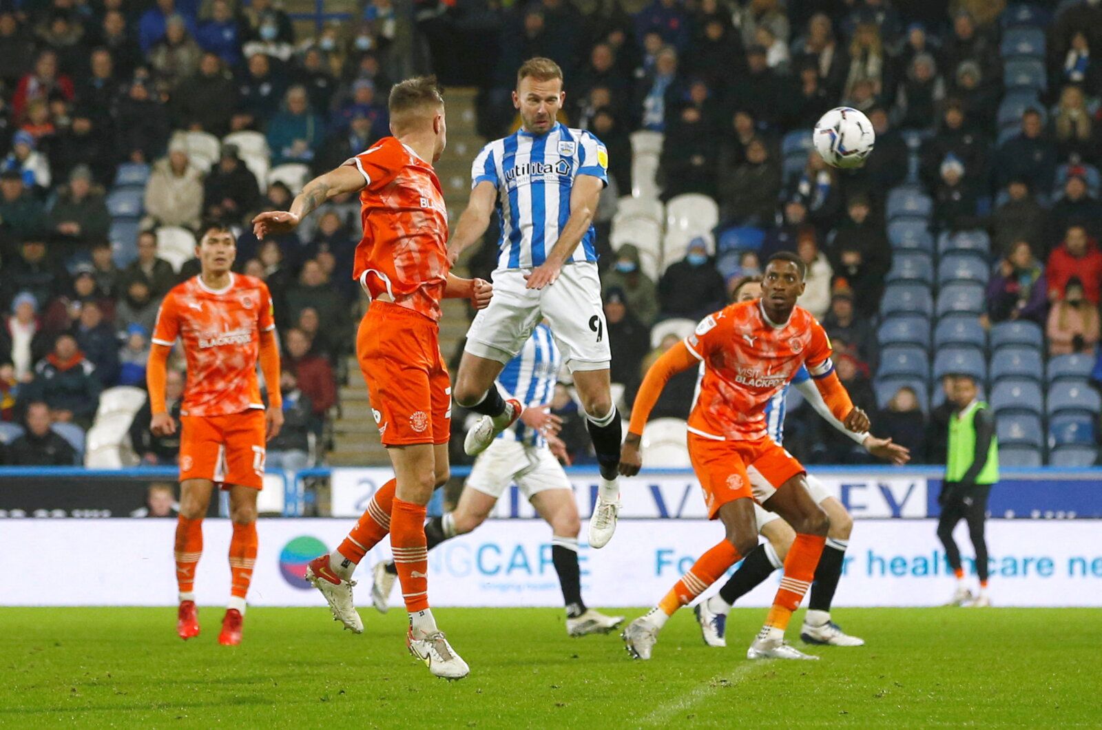 Soccer Football - Championship - Huddersfield Town v Blackpool - John Smith's Stadium, Huddersfield, Britain - December 26, 2021 Huddersfield Town's Jordan Rhodes scores a disallowed goal   Action Images via Reuters/Ed Sykes  EDITORIAL USE ONLY. No use with unauthorized audio, video, data, fixture lists, club/league logos or 
