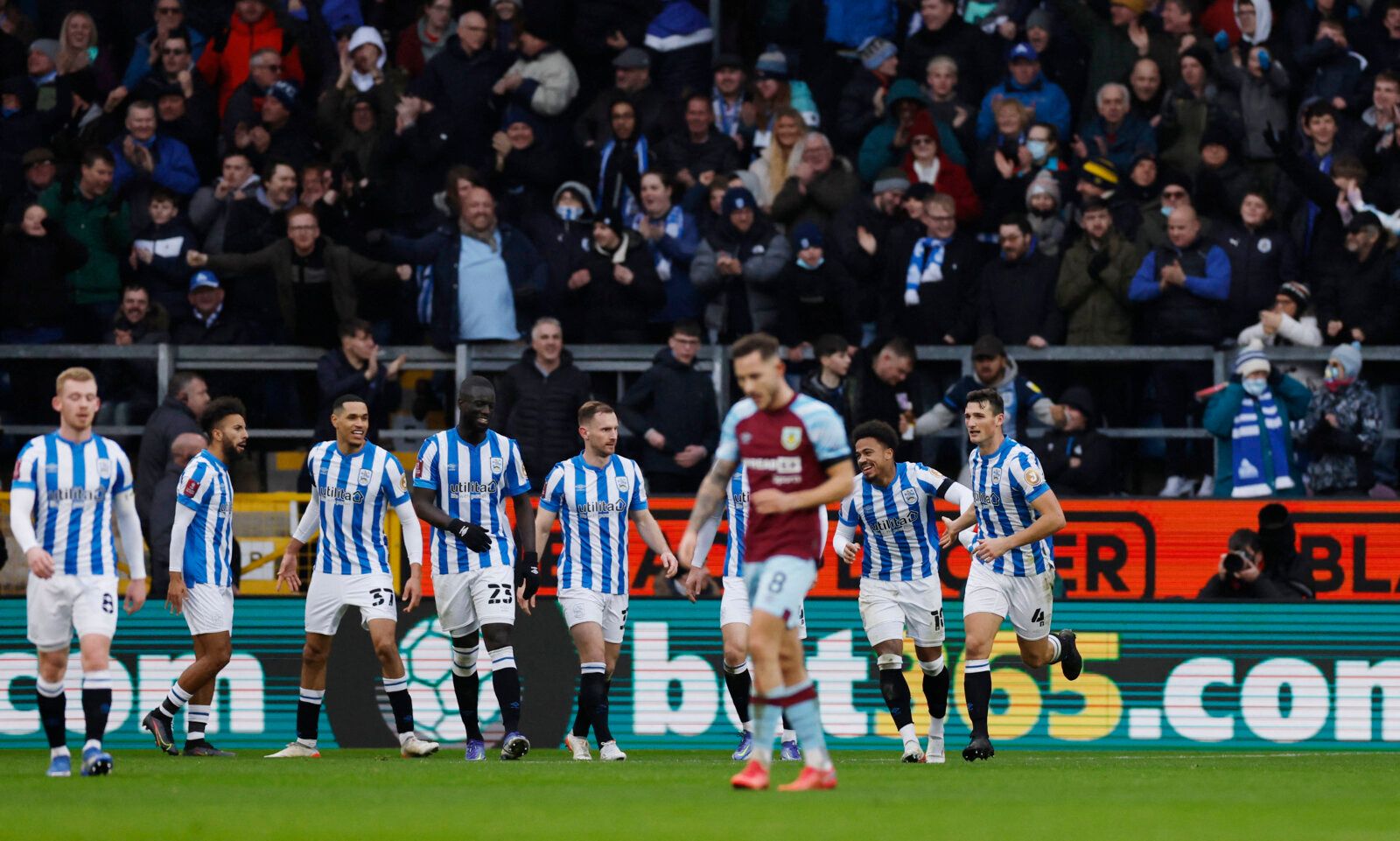 Soccer Football - FA Cup Third Round - Burnley v Huddersfield Town - Turf Moor, Burnley, Britain - January 8, 2022 Huddersfield Town's Matthew Pearson scores their second goal with teammates Action Images via Reuters/Jason Cairnduff