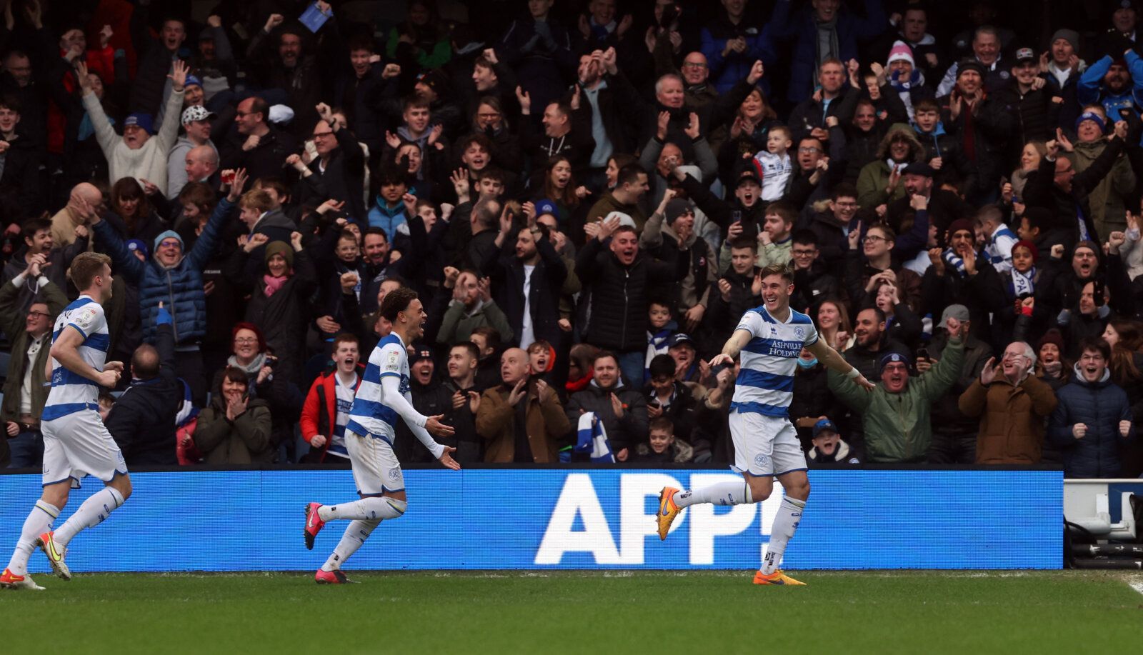 Soccer Football - Championship - Queens Park Rangers v Reading - Loftus Road, London, Britain - January 29, 2022 Queens Park Rangers' Jimmy Dunne celebrates scoring their fourth goal Action Images/Matthew Childs EDITORIAL USE ONLY. No use with unauthorized audio, video, data, fixture lists, club/league logos or 'live' services. Online in-match use limited to 75 images, no video emulation. No use in betting, games or single club /league/player publications.  Please contact your account representa