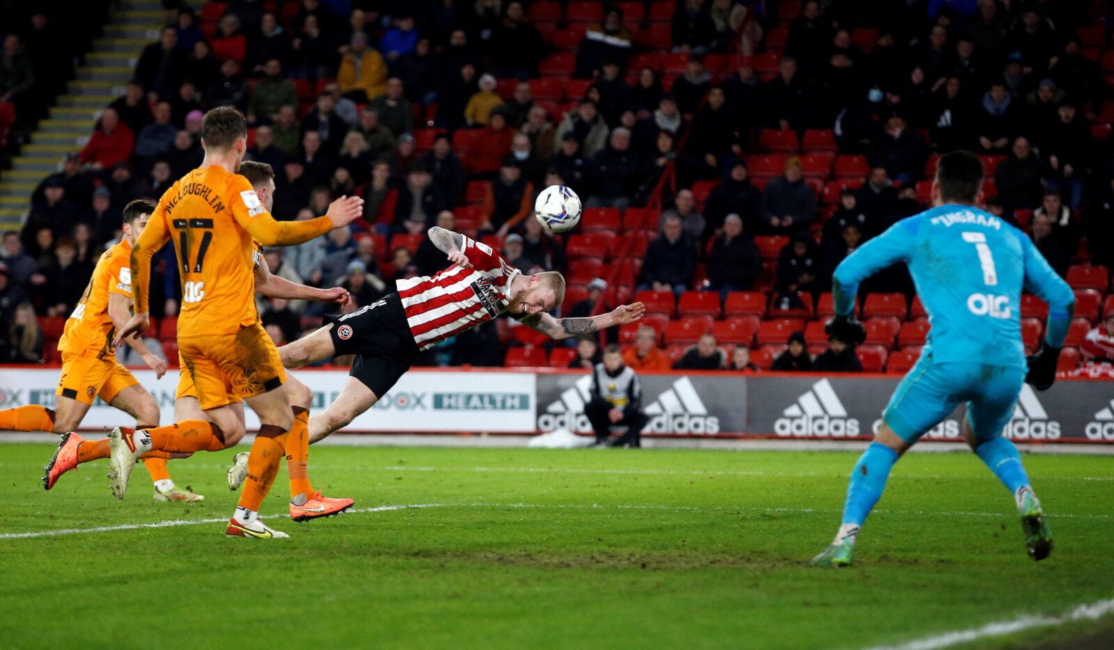 Soccer Football - Championship - Sheffield United v Hull City - Bramall Lane, Sheffield, Britain - February 15, 2022 Sheffield United's Oli McBurnie misses a chance to score with a header Action Images/Ed Sykes  EDITORIAL USE ONLY. No use with unauthorized audio, video, data, fixture lists, club/league logos or 