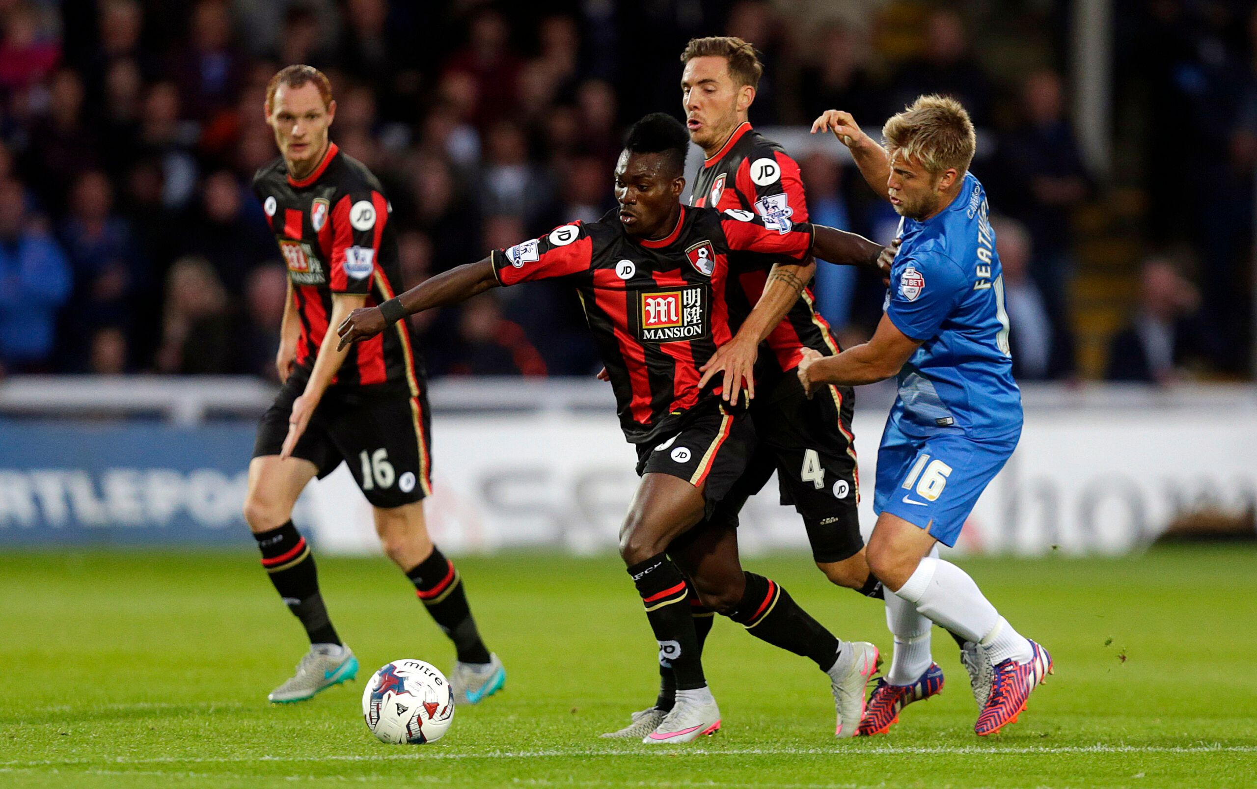 Football - Hartlepool United v AFC Bournemouth - Capital One Cup Second Round - Victoria Park - 25/8/15 
Hartlepool United's Nicky Featherstone (R) in action with Bournemouth's Christian Atsu 
Mandatory Credit: Action Images / Graham Stuart 
Livepic 
EDITORIAL USE ONLY. No use with unauthorized audio, video, data, fixture lists, club/league logos or 