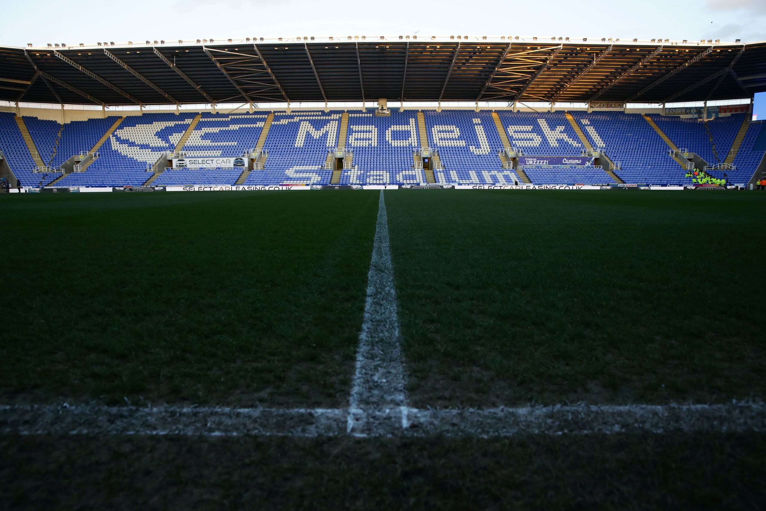 Soccer Football - FA Cup Fifth Round - Reading v Sheffield United - Madejski Stadium, Reading, Britain - March 3, 2020  General view inside the stadium before the match  REUTERS/David Klein