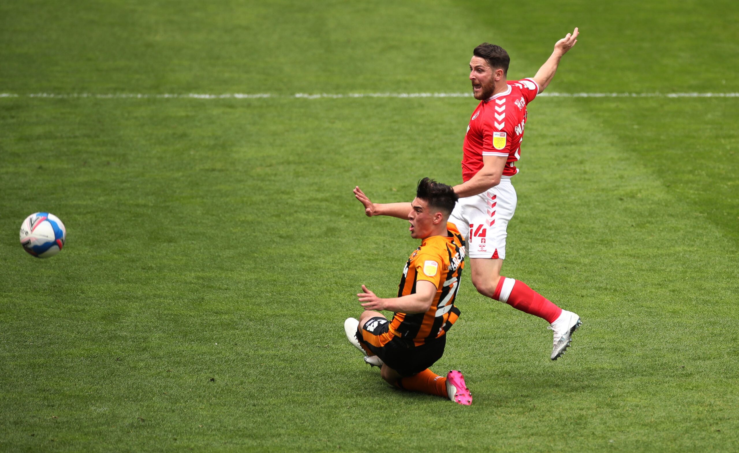 Soccer Football - League One - Charlton Athletic v Hull City - The Valley, London, Britain - May 9, 2021 Charlton Athletic's Conor Washington shoots at goal Action Images/Peter Cziborra EDITORIAL USE ONLY. No use with unauthorized audio, video, data, fixture lists, club/league logos or 'live' services. Online in-match use limited to 75 images, no video emulation. No use in betting, games or single club /league/player publications.  Please contact your account representative for further details.