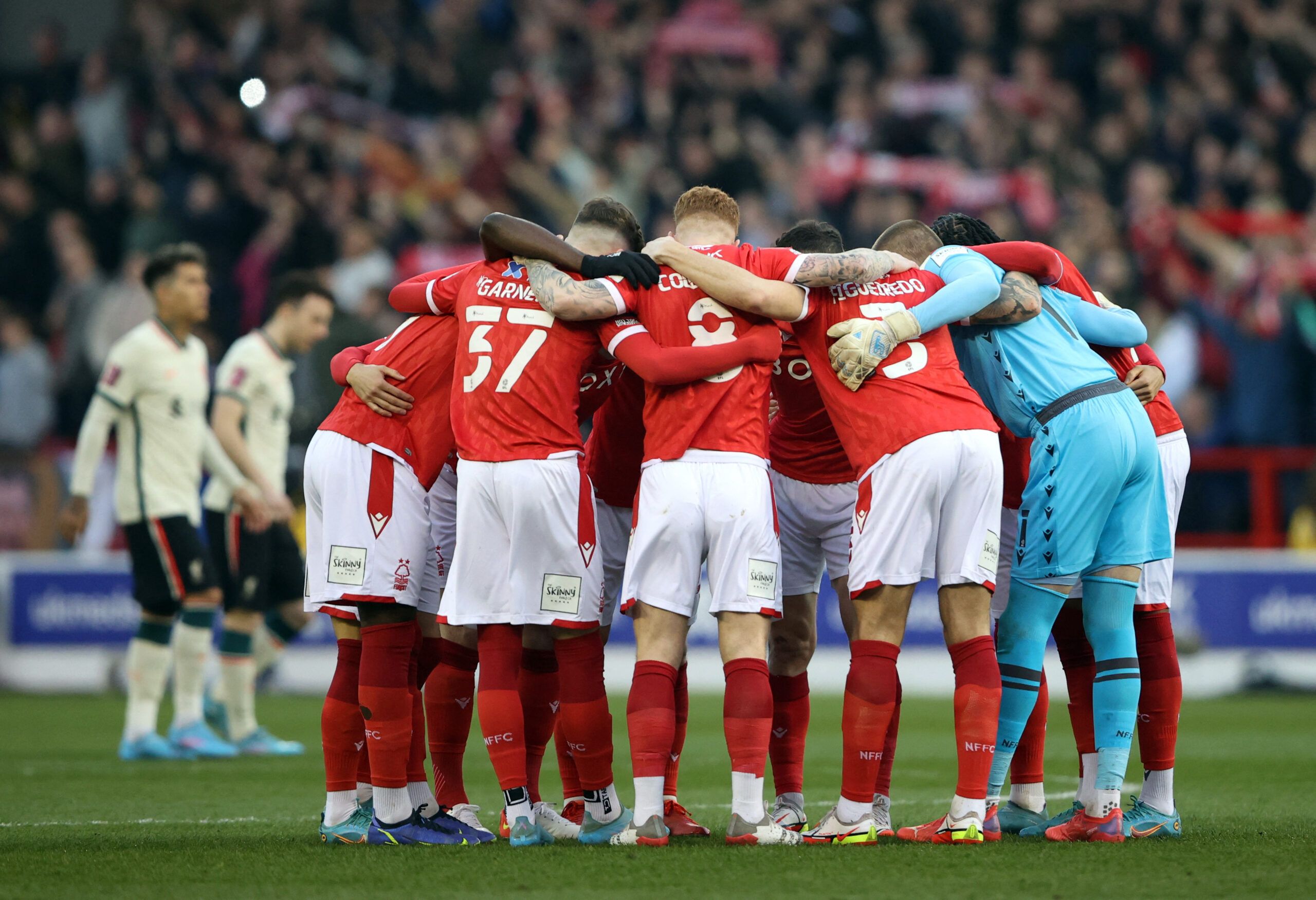 Soccer Football - FA Cup Quarter Final - Nottingham Forest v Liverpool - The City Ground, Nottingham, Britain - March 20, 2022 Nottingham Forest players huddle before the match Action Images via Reuters/Molly Darlington
