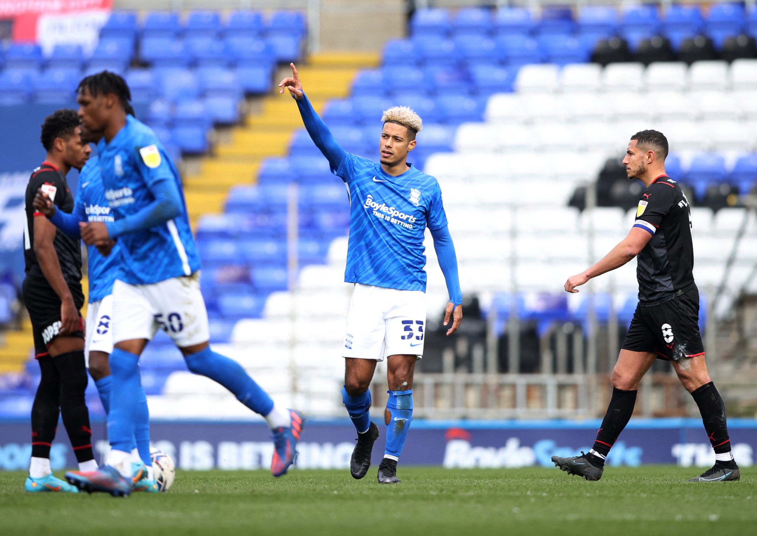 Soccer Football - Championship - Birmingham City v West Bromwich Albion - St Andrew's, Birmingham, Britain- April 3, 2022  Birmingham City's Lyle Taylor celebrates scoring their first goal   Action Images/Molly Darlington  EDITORIAL USE ONLY. No use with unauthorized audio, video, data, fixture lists, club/league logos or 