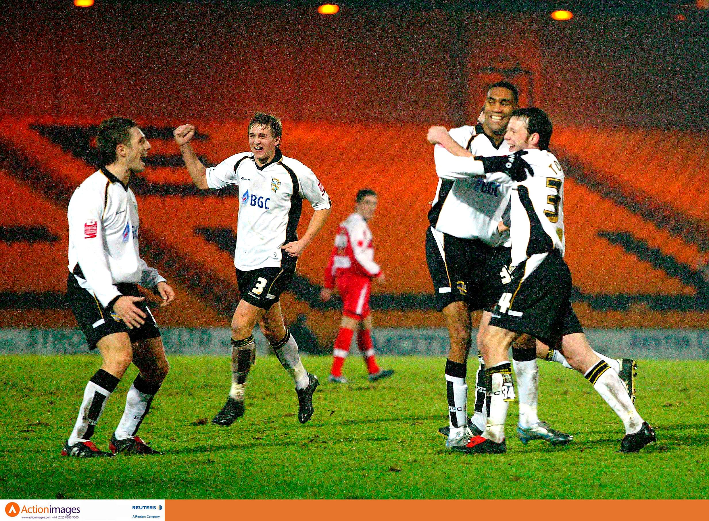 Football - Port Vale v Doncaster Rovers FA Cup Third Round - Vale Park - 6/1/06 
Port Vale's Sam Togwell celebrates scoring the second goal 
Mandatory Credit: Action Images / Brandon Malone 
Livepic