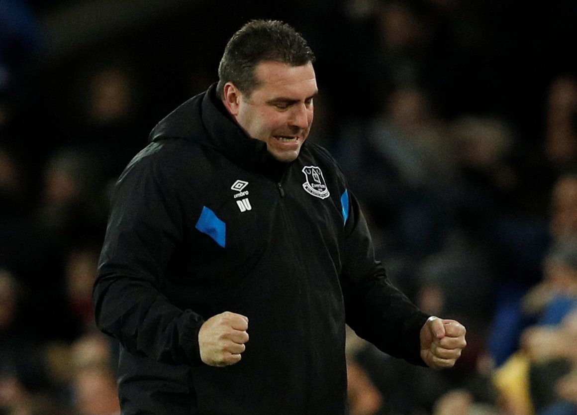 Soccer Football - Premier League - Everton vs West Ham United - Goodison Park, Liverpool, Britain - November 29, 2017   Everton caretaker manager David Unsworth celebrates a goal   REUTERS/Phil Noble    EDITORIAL USE ONLY. No use with unauthorized audio, video, data, fixture lists, club/league logos or 