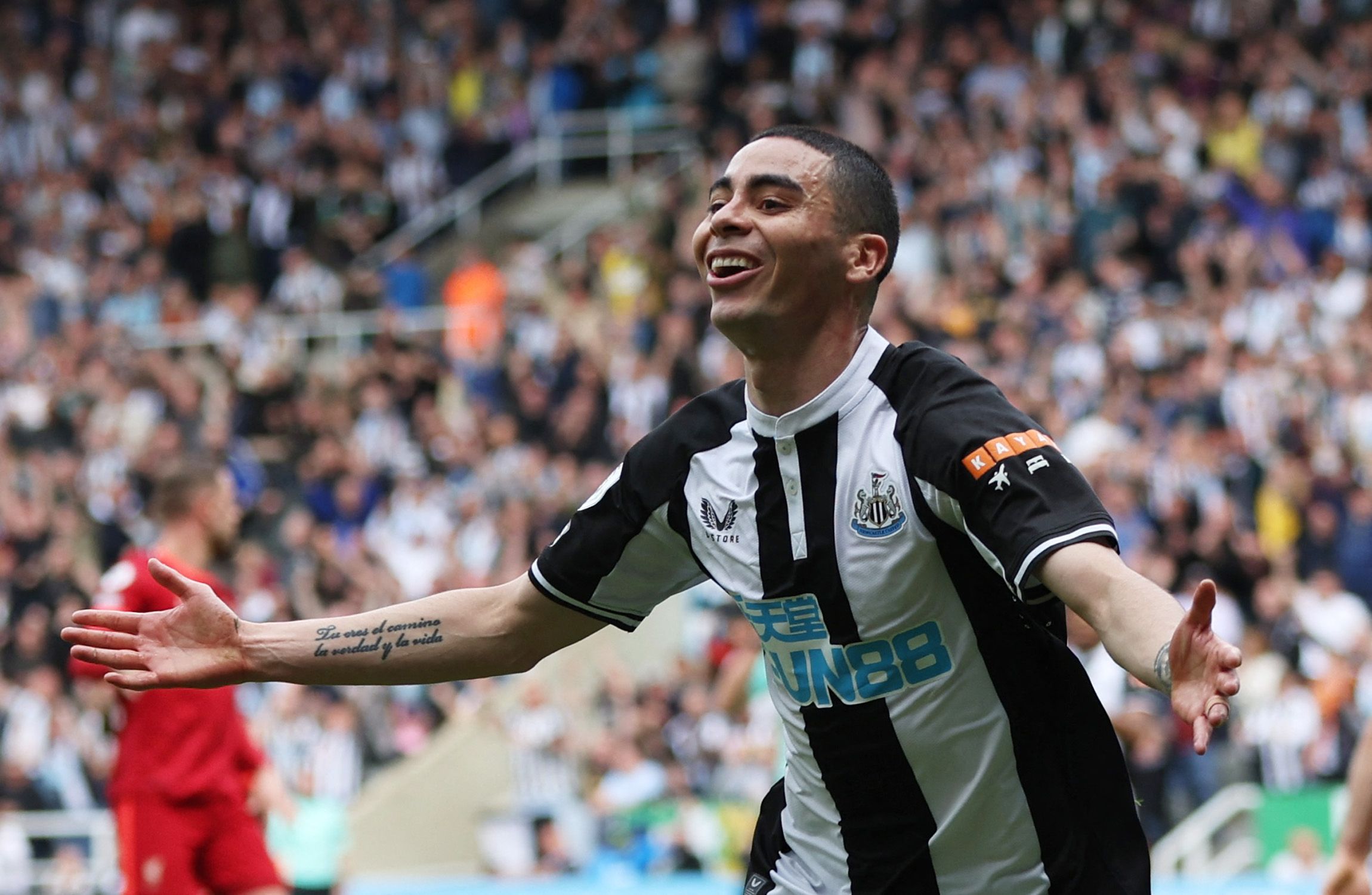 Soccer Football - Premier League - Newcastle United v Liverpool - St James' Park, Newcastle, Britain - April 30, 2022 Newcastle United's Miguel Almiron celebrates scoring a disallowed goal Action Images via Reuters/Lee Smith EDITORIAL USE ONLY. No use with unauthorized audio, video, data, fixture lists, club/league logos or 'live' services. Online in-match use limited to 75 images, no video emulation. No use in betting, games or single club /league/player publications.  Please contact your accou