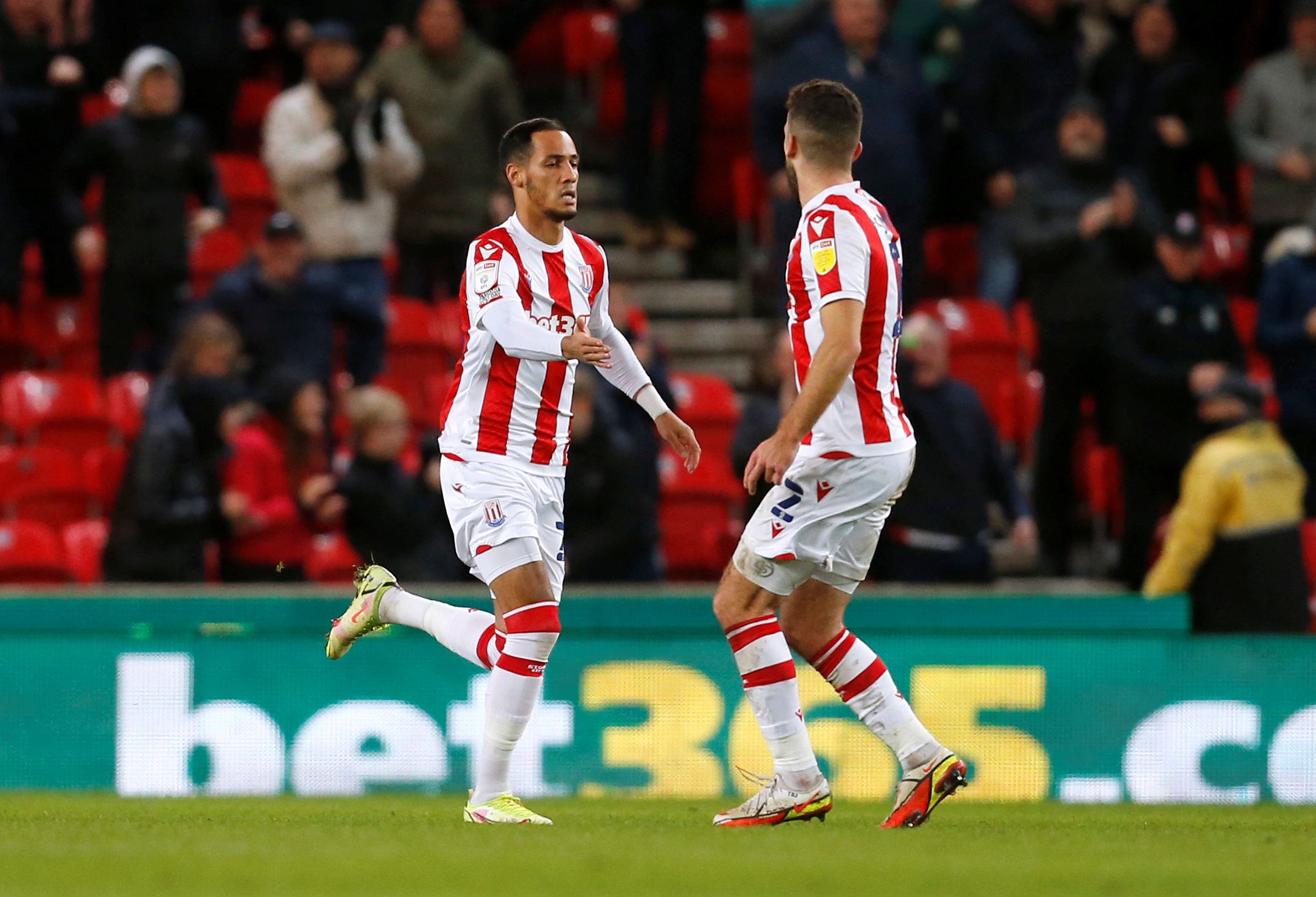 Soccer Football - Championship - Stoke City v Derby County - bet365 Stadium, Stoke-On-Trent, Britain - December 30, 2021  Stoke City's Tom Ince celebrates scoring their first goal  Action Images/Ed Sykes  EDITORIAL USE ONLY. No use with unauthorized audio, video, data, fixture lists, club/league logos or 