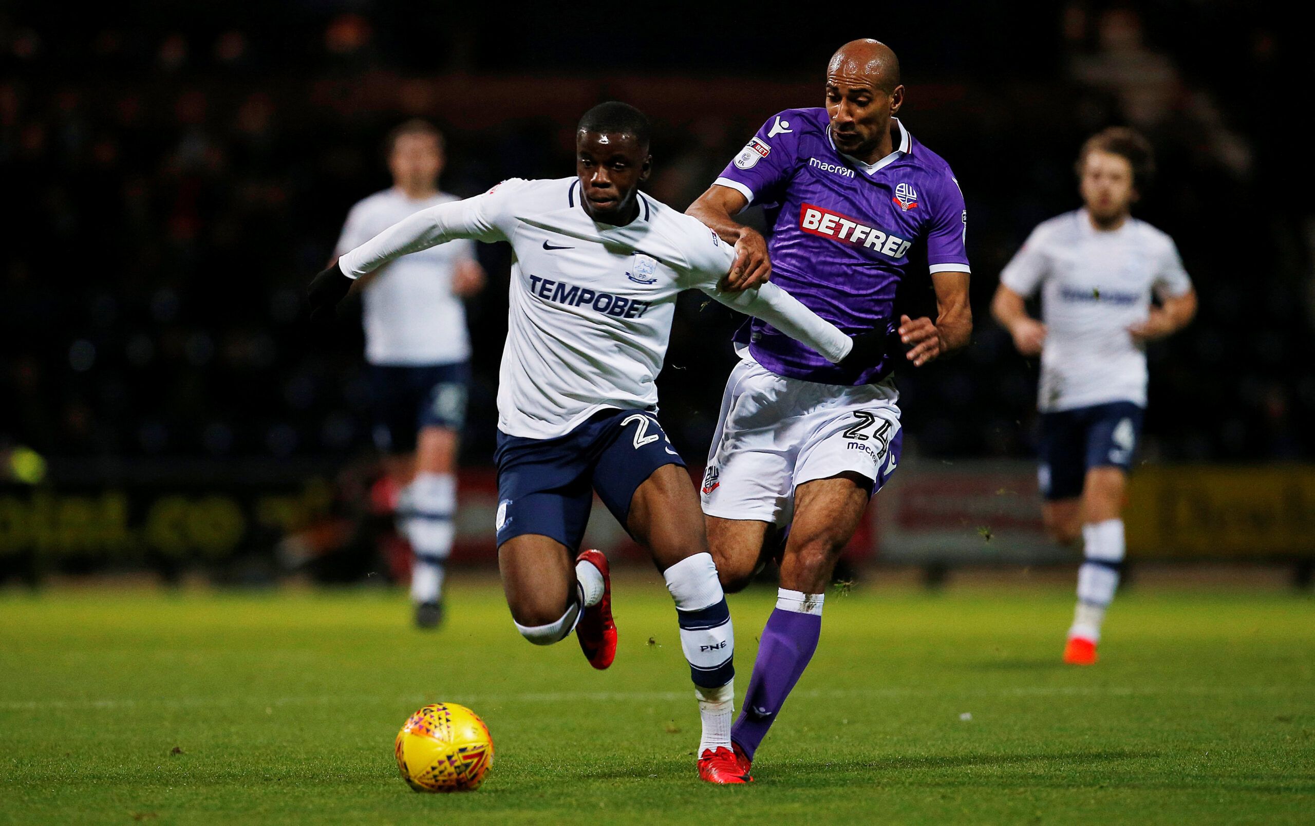 Soccer Football - Championship - Preston North End vs Bolton Wanderers - Deepdale, Preston, Britain - November 17, 2017   Preston North End's Stephy Mavididi (L) in action with Bolton Wanderers' Darren Pratley   Action Images/Craig Brough    EDITORIAL USE ONLY. No use with unauthorized audio, video, data, fixture lists, club/league logos or 