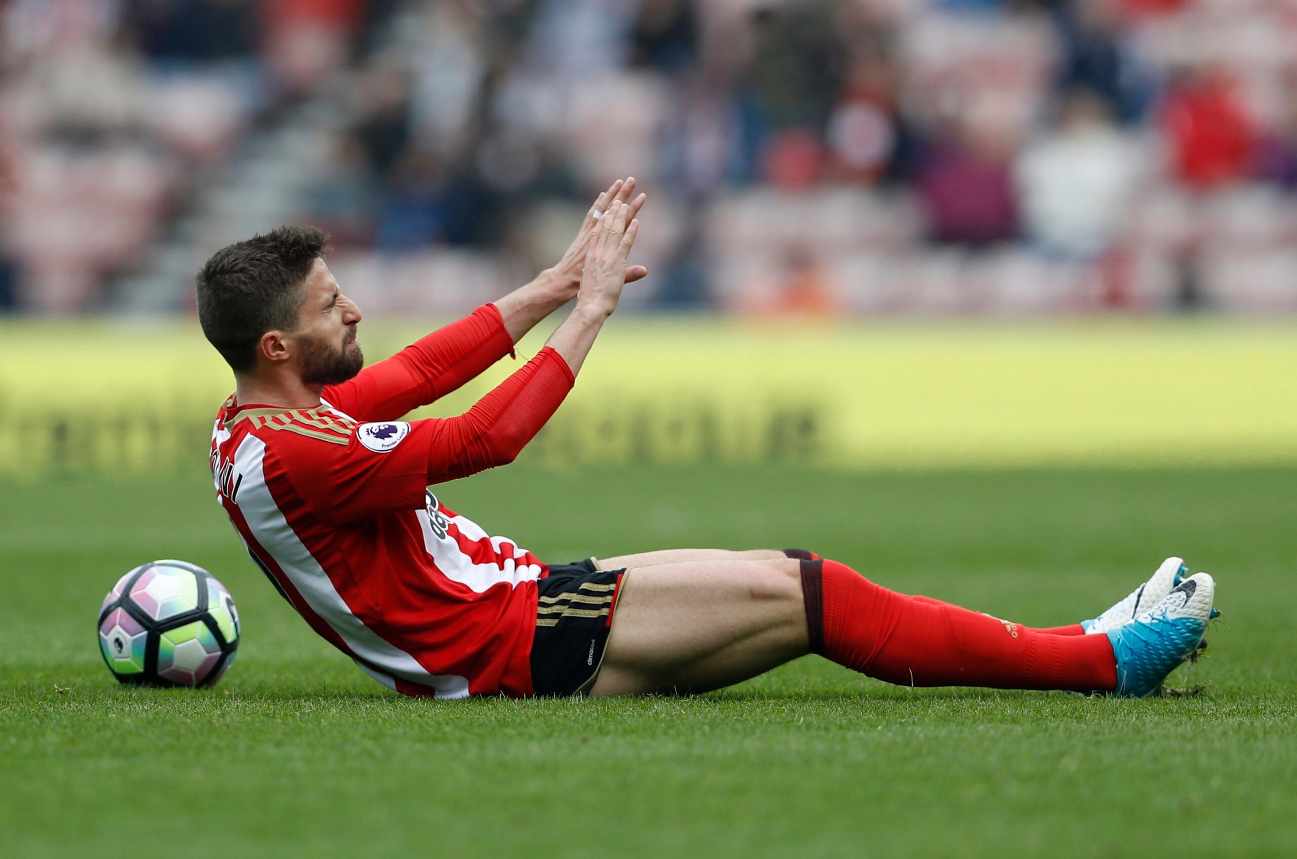 Britain Football Soccer - Sunderland v AFC Bournemouth - Premier League - Stadium of Light - 29/4/17 Sunderland's Fabio Borini gestures  Action Images via Reuters / Lee Smith Livepic EDITORIAL USE ONLY. No use with unauthorized audio, video, data, fixture lists, club/league logos or 