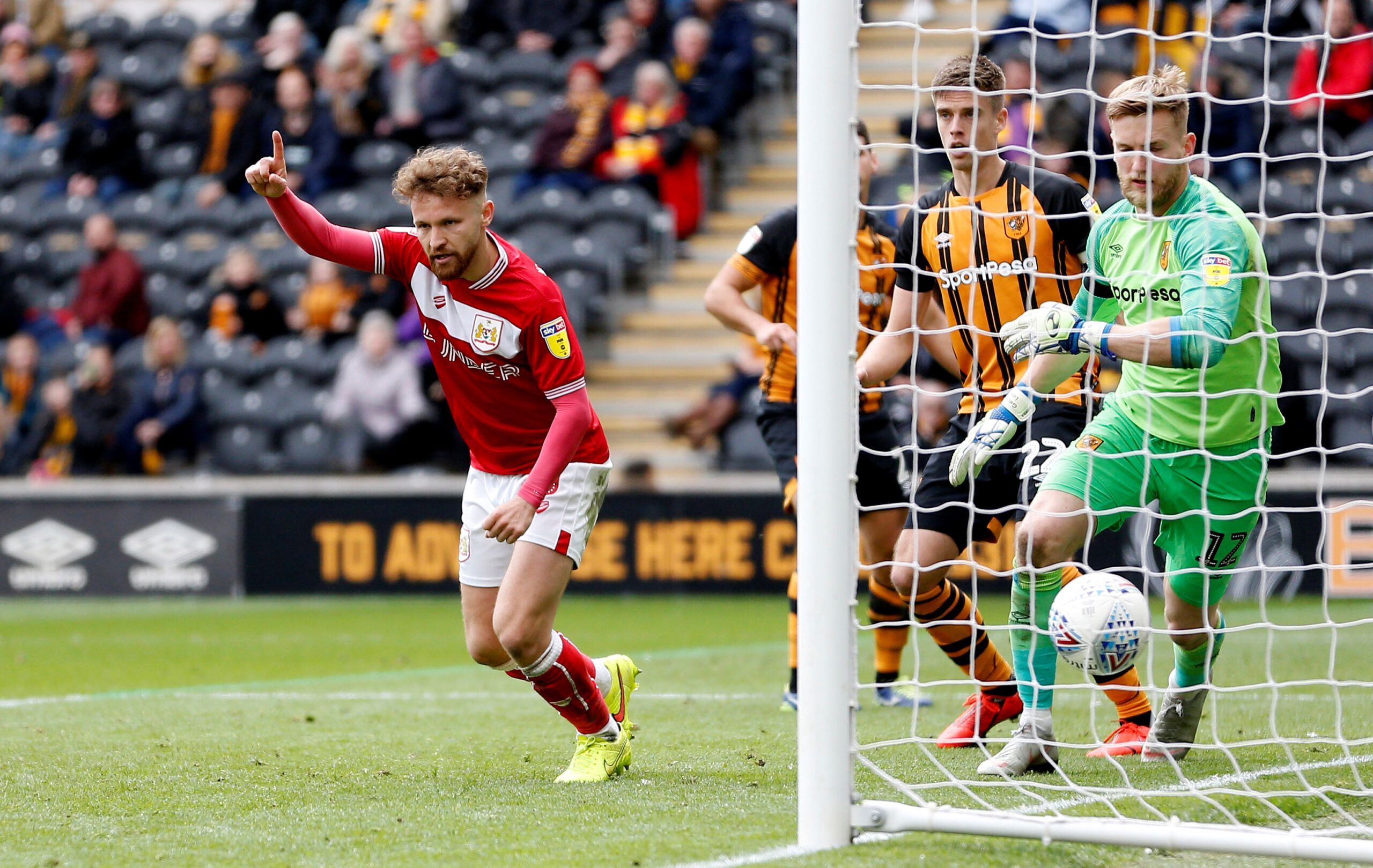 Soccer Football - Championship - Hull City v Bristol City - KCOM Stadium, Hull, Britain - May 5, 2019   Bristol City's Matty Taylor celebrates scoring their first goal      Action Images/Craig Brough    EDITORIAL USE ONLY. No use with unauthorized audio, video, data, fixture lists, club/league logos or 