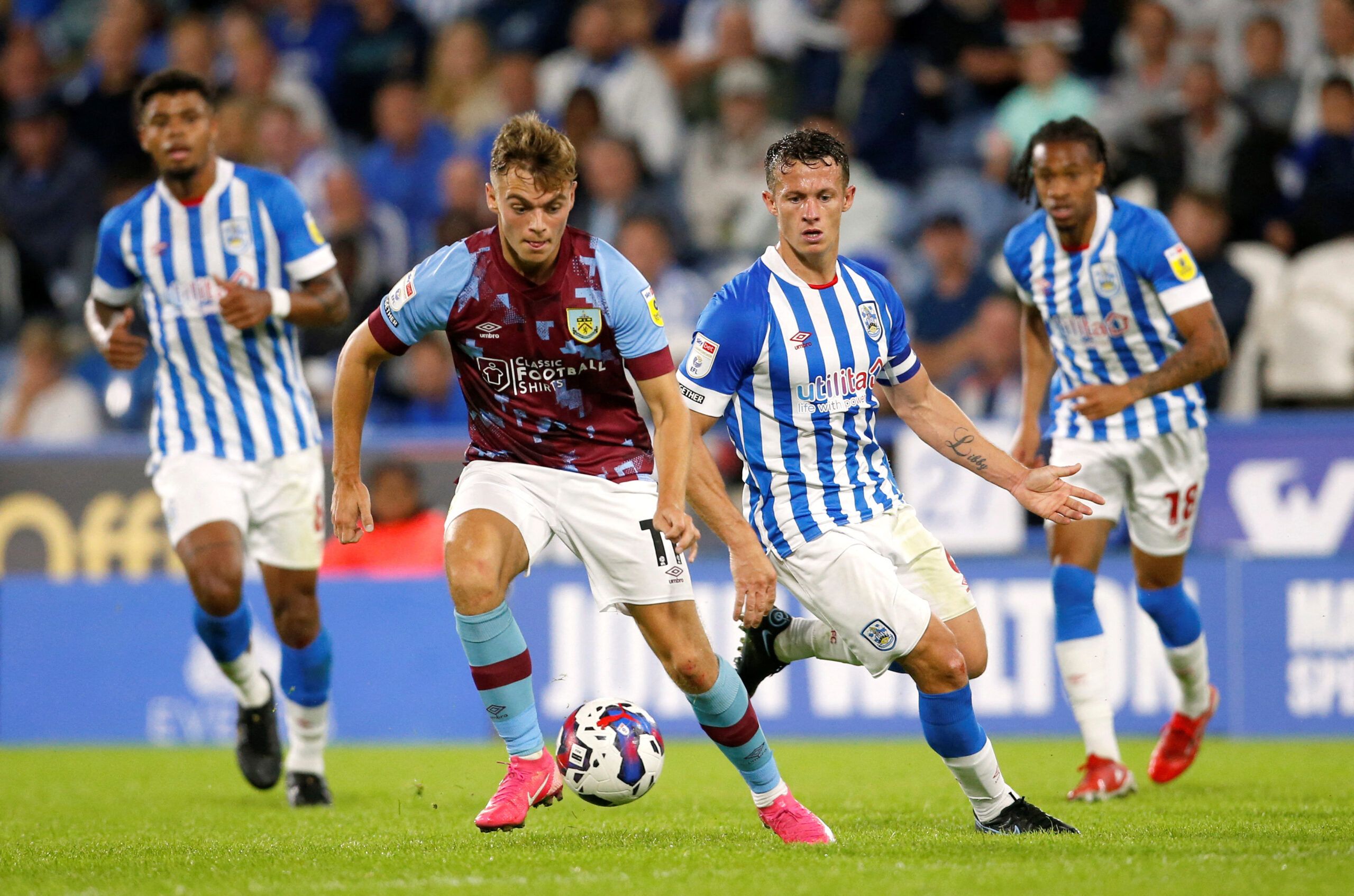 Jonathan Hogg sends message to Huddersfield Town supporters after signing  fresh terms