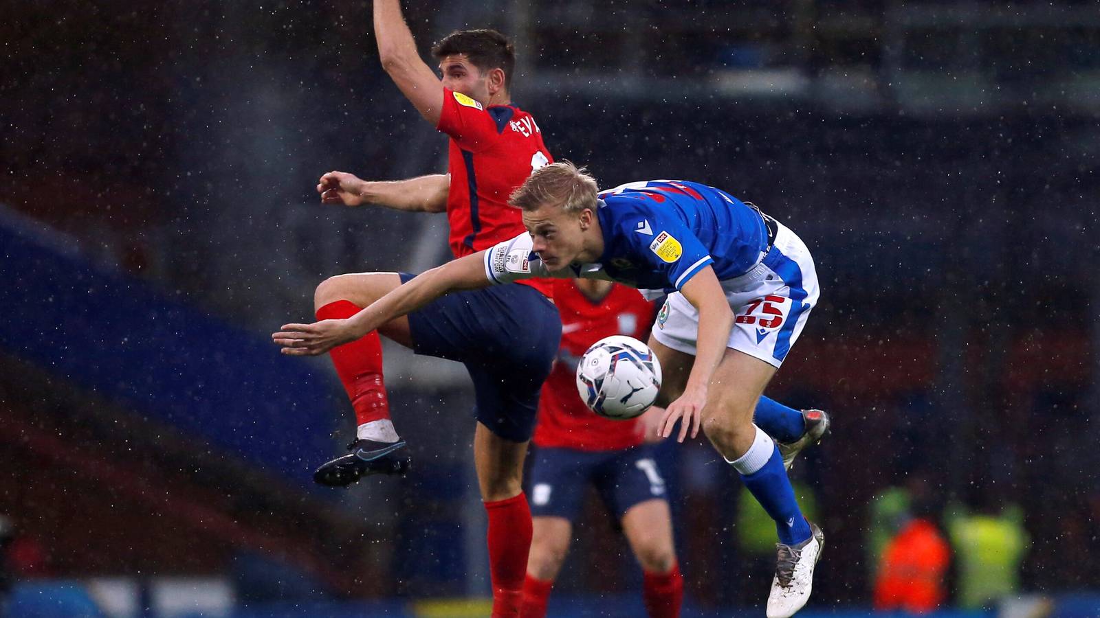 Sunderland and Blackburn Rovers set to battle Middlesbrough in transfer chase