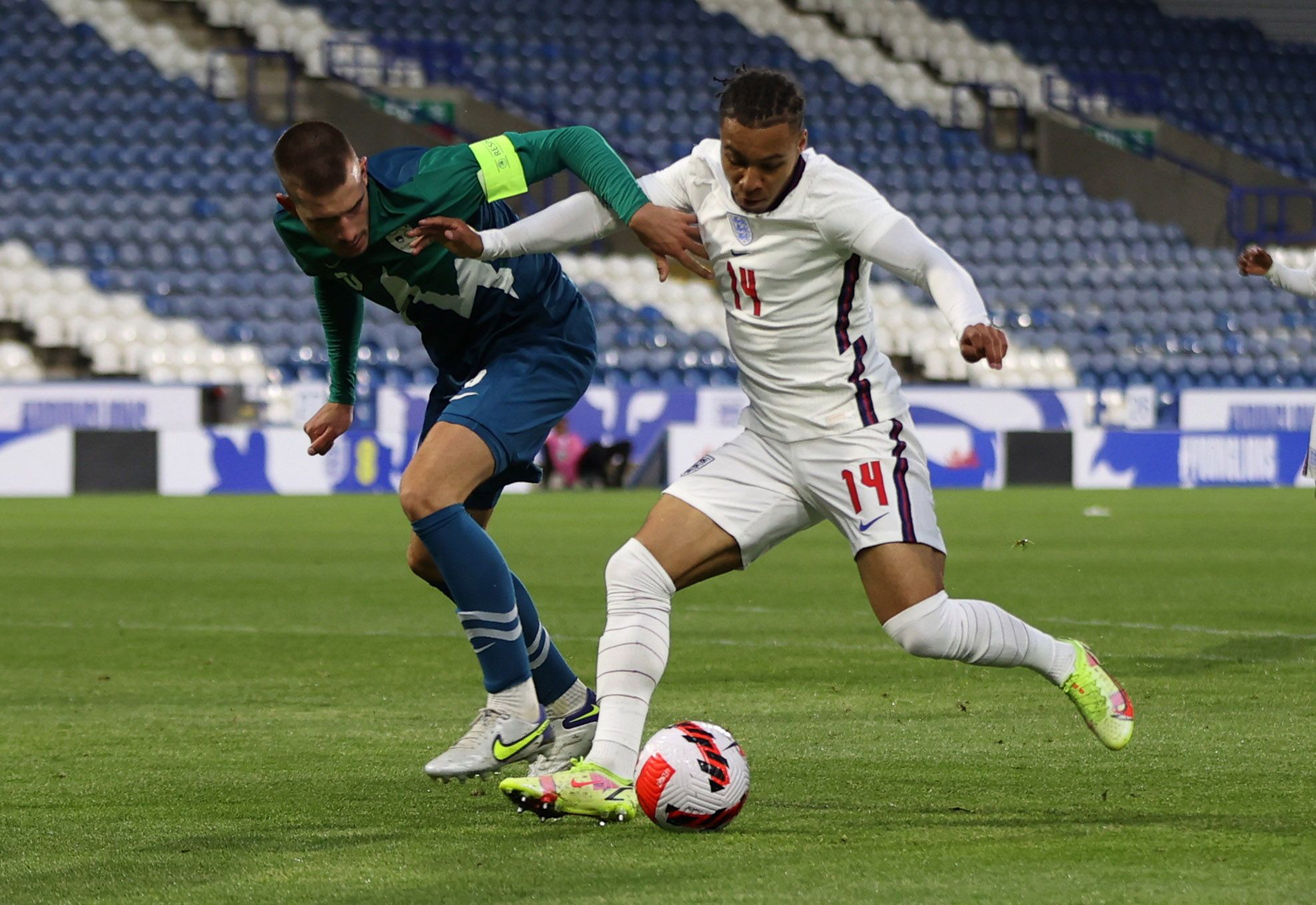 Cameron Archer assesses Middlesbrough's playoff hopes after making his debut