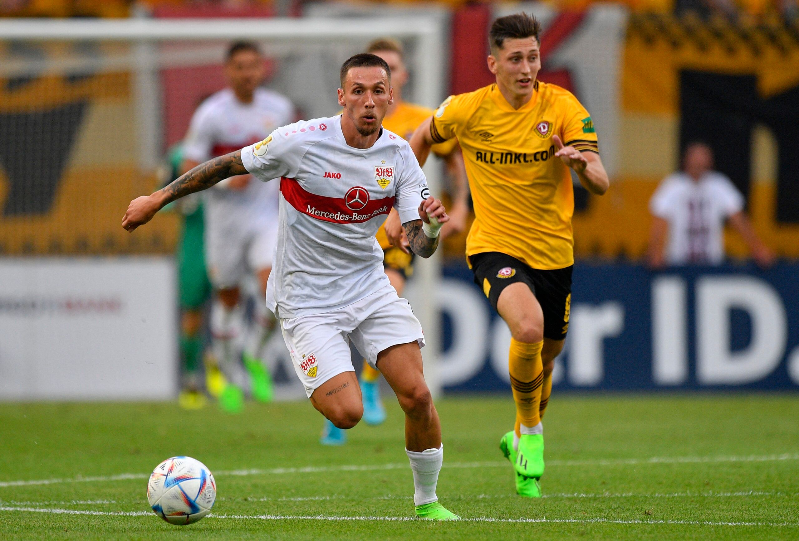 Soccer Football - DFB Cup - First Round - Dynamo Dresden v VfB Stuttgart - Rudolf Harbig Stadion, Dresden, Germany - July 29, 2022 VfB Stuttgart's Darko Churlinov in action REUTERS/Matthias Rietschel DFB REGULATIONS PROHIBIT ANY USE OF PHOTOGRAPHS AS IMAGE SEQUENCES AND/OR QUASI-VIDEO.