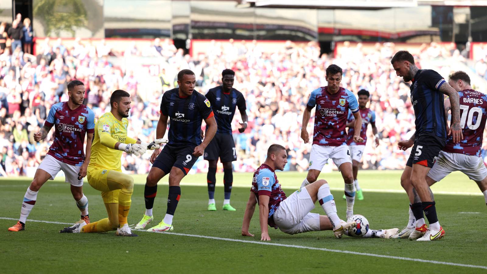 as-a-long-term-replacement-for-taylor-harwood-bellis-burnley-in