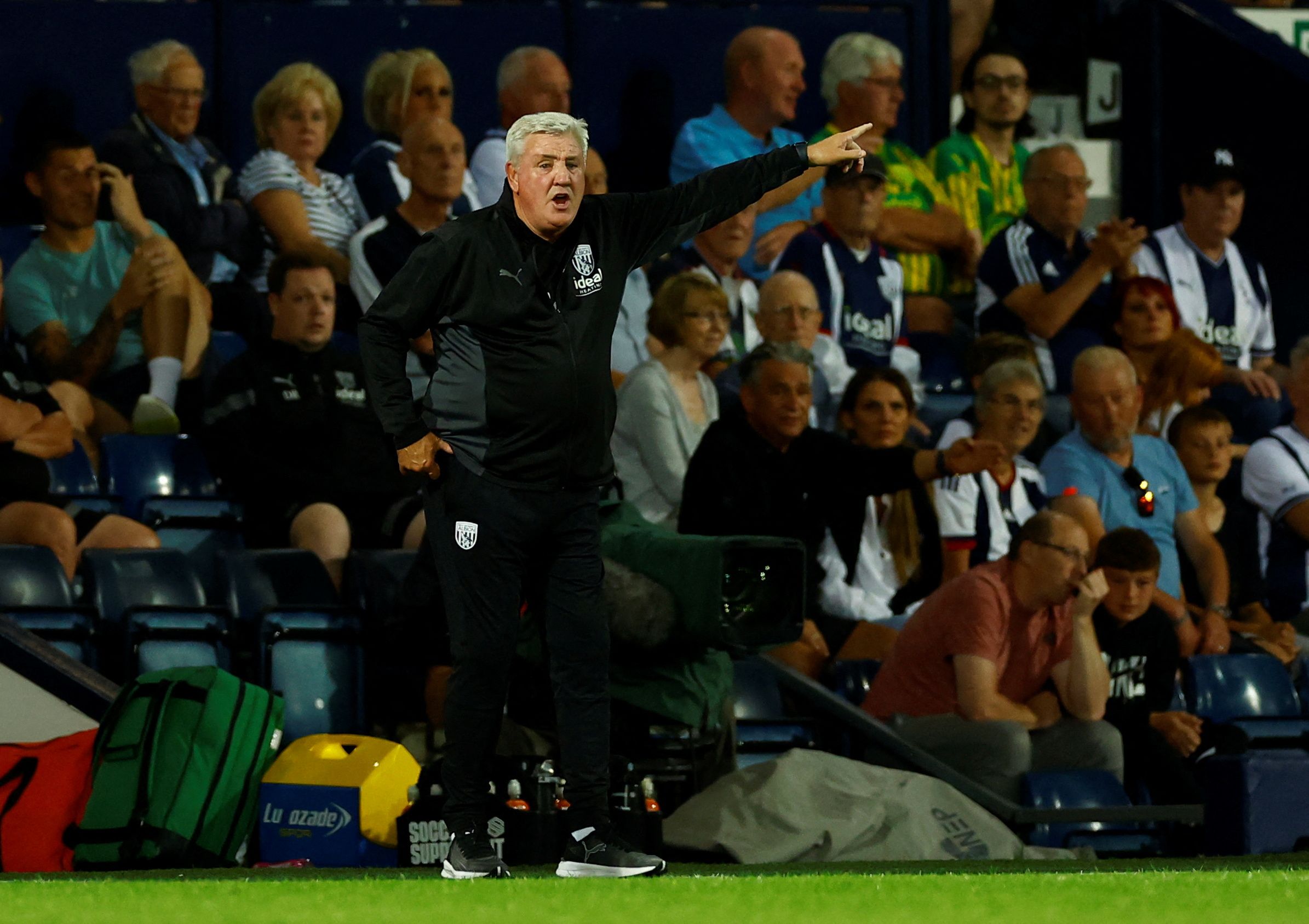 Soccer Football - Championship - West Bromwich Albion v Watford - The Hawthorns, West Bromwich, Britain - August 8, 2022 West Bromwich Albion's manager Steve Bruce Action Images/Andrew Boyers  EDITORIAL USE ONLY. No use with unauthorized audio, video, data, fixture lists, club/league logos or 