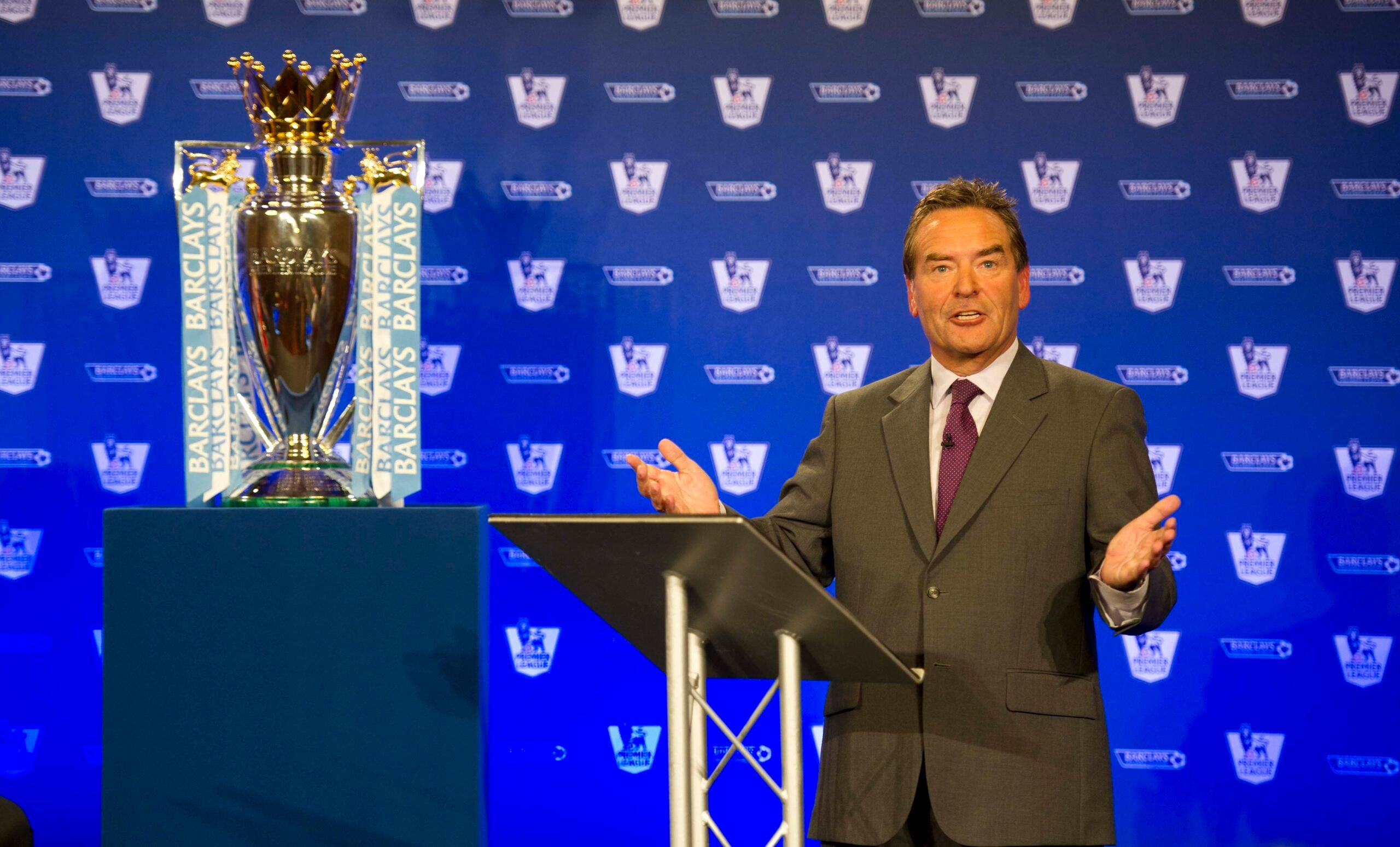 Football - Barclays Premier League Trophy Tour and Launch - Manchester - 16/8/12 
Sky Sports TV presenter Jeff Stelling during the Barclays Premier League Trophy Tour and Launch 
Mandatory Credit: Action Images / The Barclays Premier League via Action Images / Ben Duffy 
Livepic