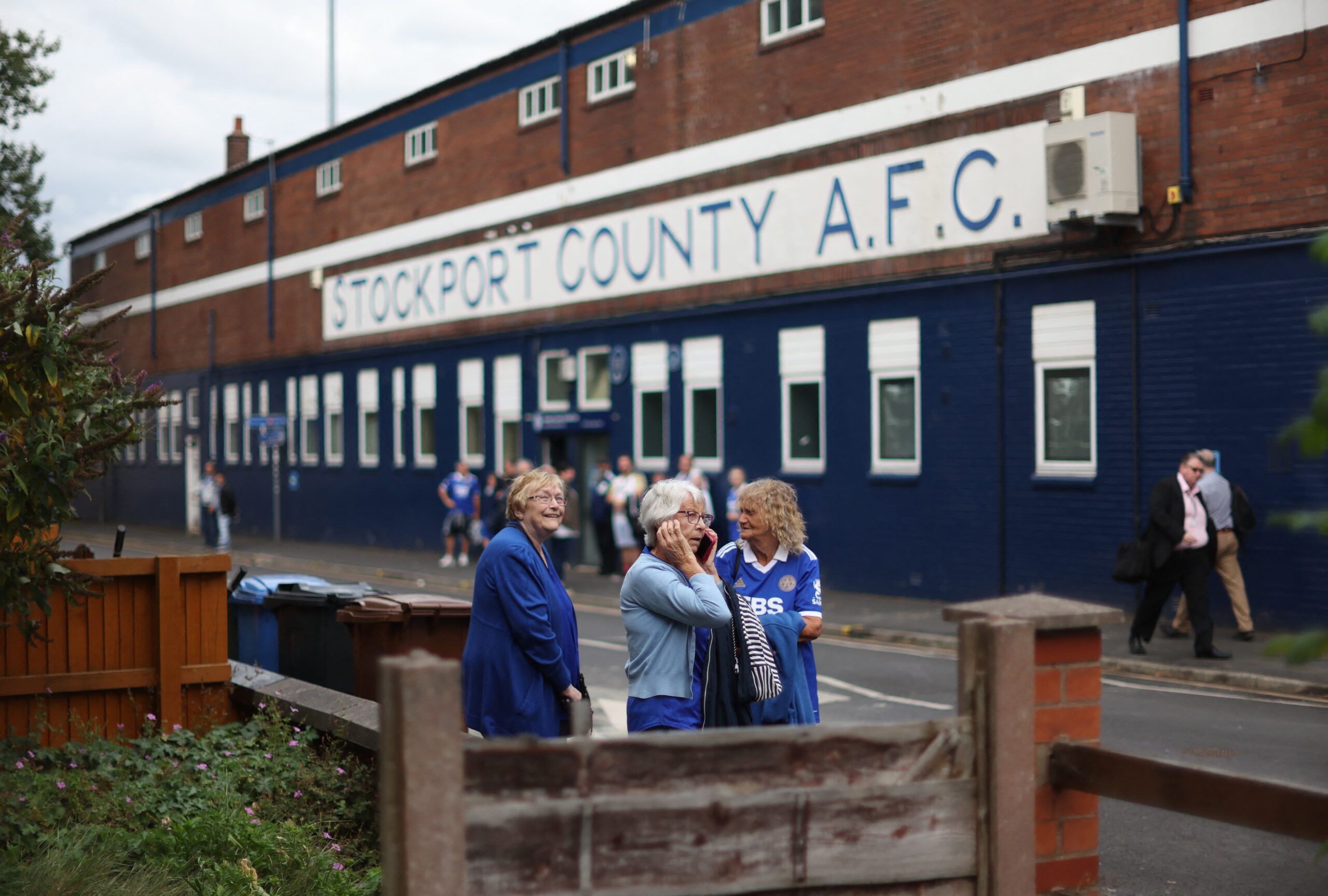 £765K How does Stockport County's squad market value compare to other