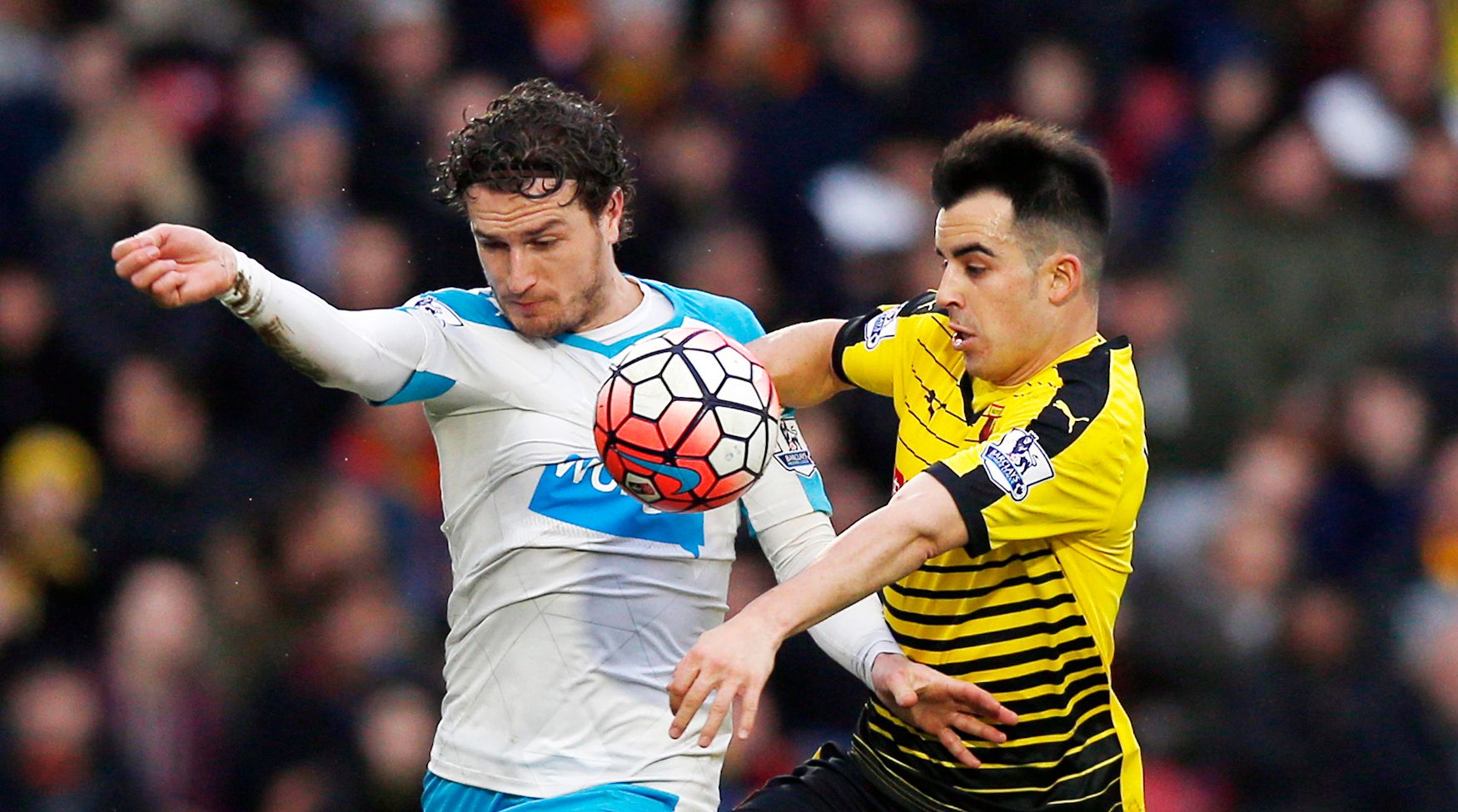 Football - Watford v Newcastle United - FA Cup Third Round - Vicarage Road - 9/1/16
Newcastle's Daryl Janmaat in action with Watford's Jose Jurado
Mandatory Credit: Action Images / Peter Cziborra
Livepic
EDITORIAL USE ONLY. No use with unauthorized audio, video, data, fixture lists, club/league logos or 