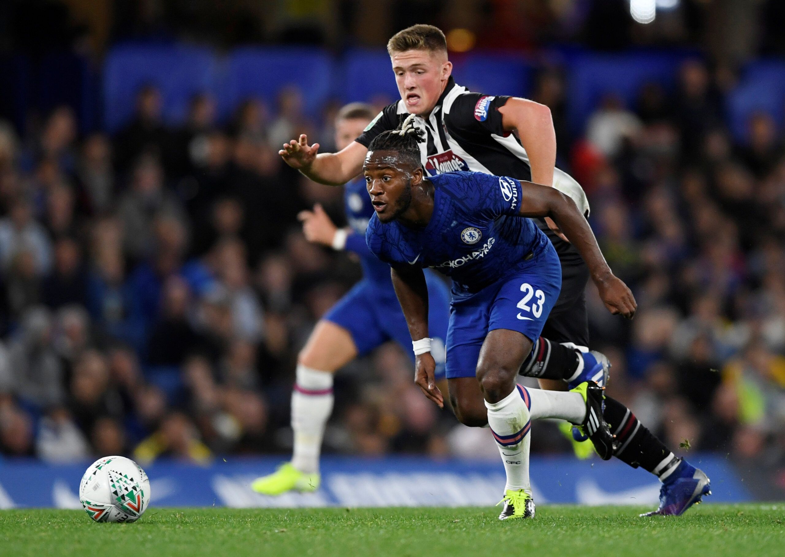 Watford defender set to seal temporary switch to Exeter City