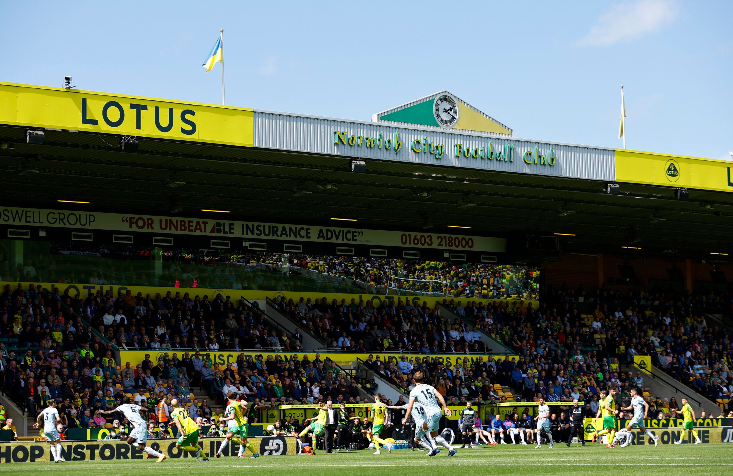 Soccer Football - Premier League - Norwich City v West Ham United - Carrow Road, Norwich, Britain - May 8, 2022 General view during the match Action Images via Reuters/Andrew Boyers EDITORIAL USE ONLY. No use with unauthorized audio, video, data, fixture lists, club/league logos or 'live' services. Online in-match use limited to 75 images, no video emulation. No use in betting, games or single club /league/player publications.  Please contact your account representative for further details.
