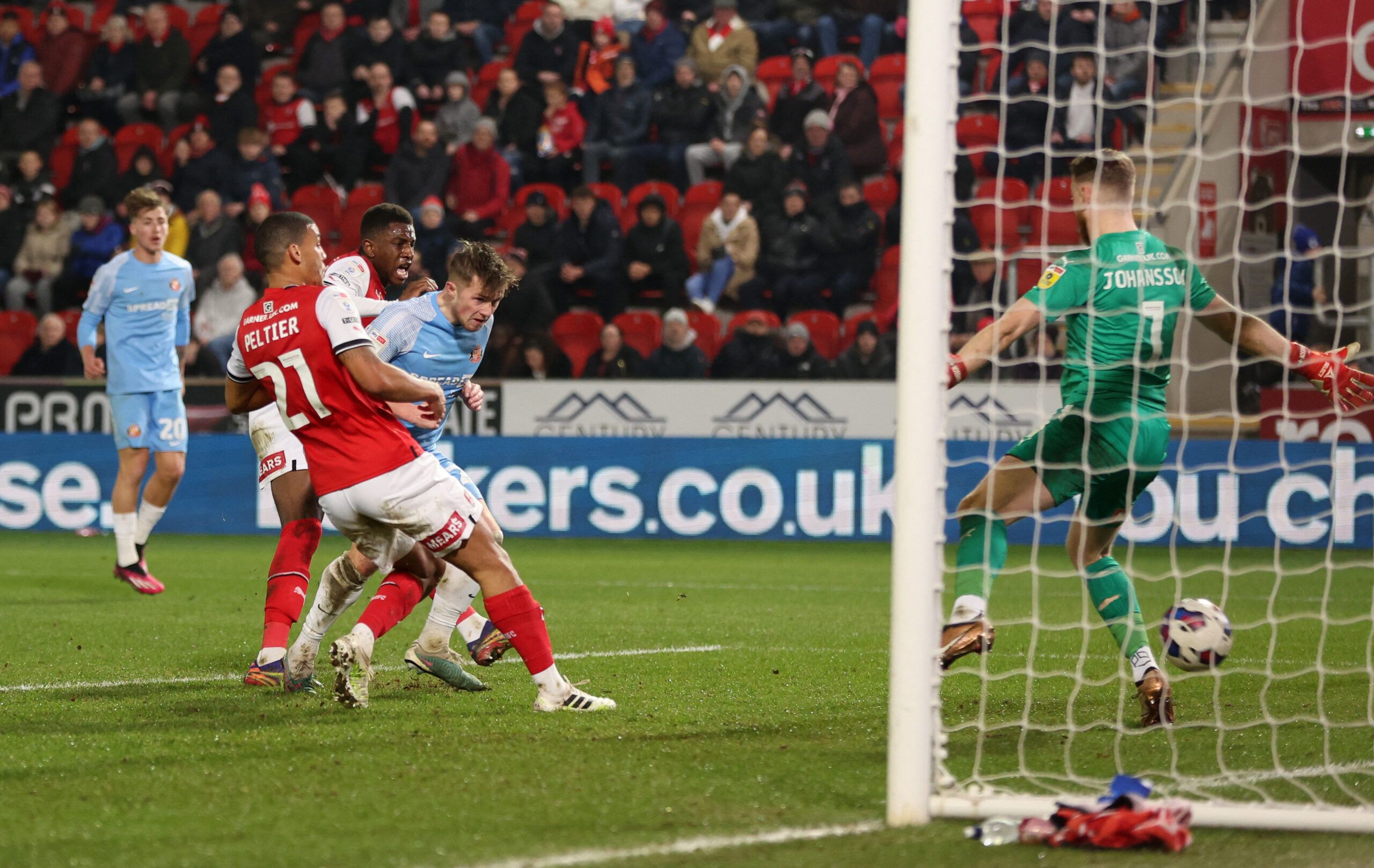 Mowbray comments highlight Sunderland January failings are to blame