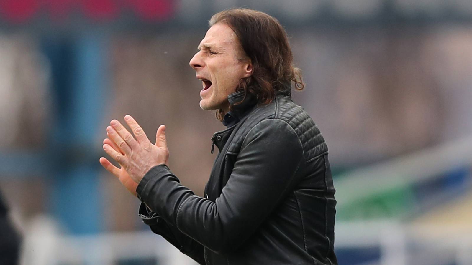 Gareth Ainsworth Rekrut Penyerang Gillingham FC Dukung Perjuangan Liga Dua