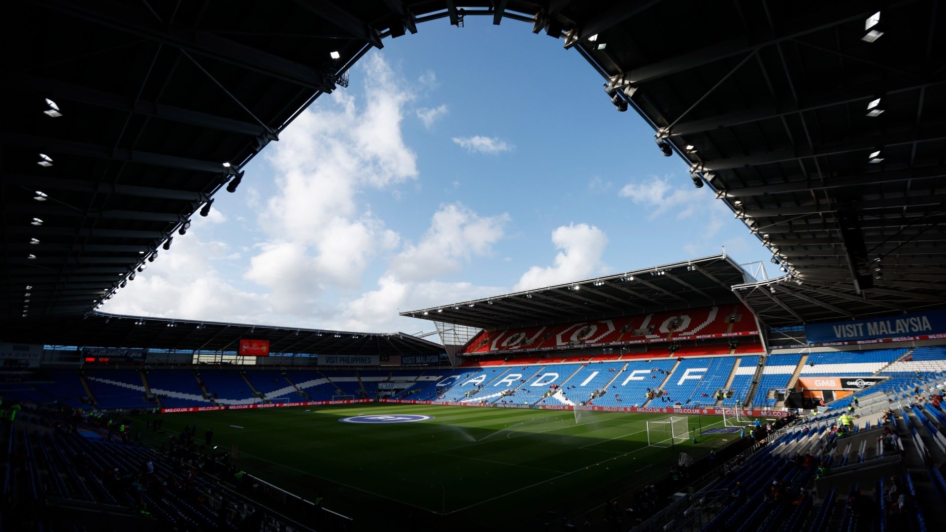 Inside Cardiff City Stadium: Fans get to see new red stand for first time  as Bluebirds hold open training session - Wales Online