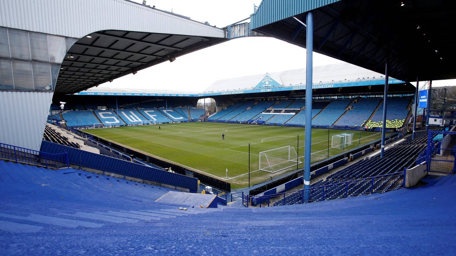 Kesepakatan Harry Amass Sheffield Wednesday dengan Man Utd: Masalah Chansiri